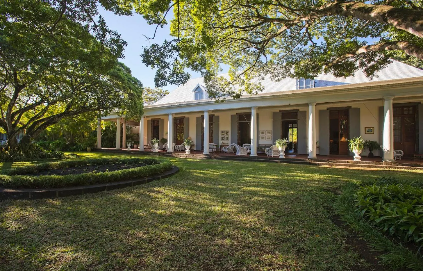 Facade/entrance in La Demeure Saint Antoine