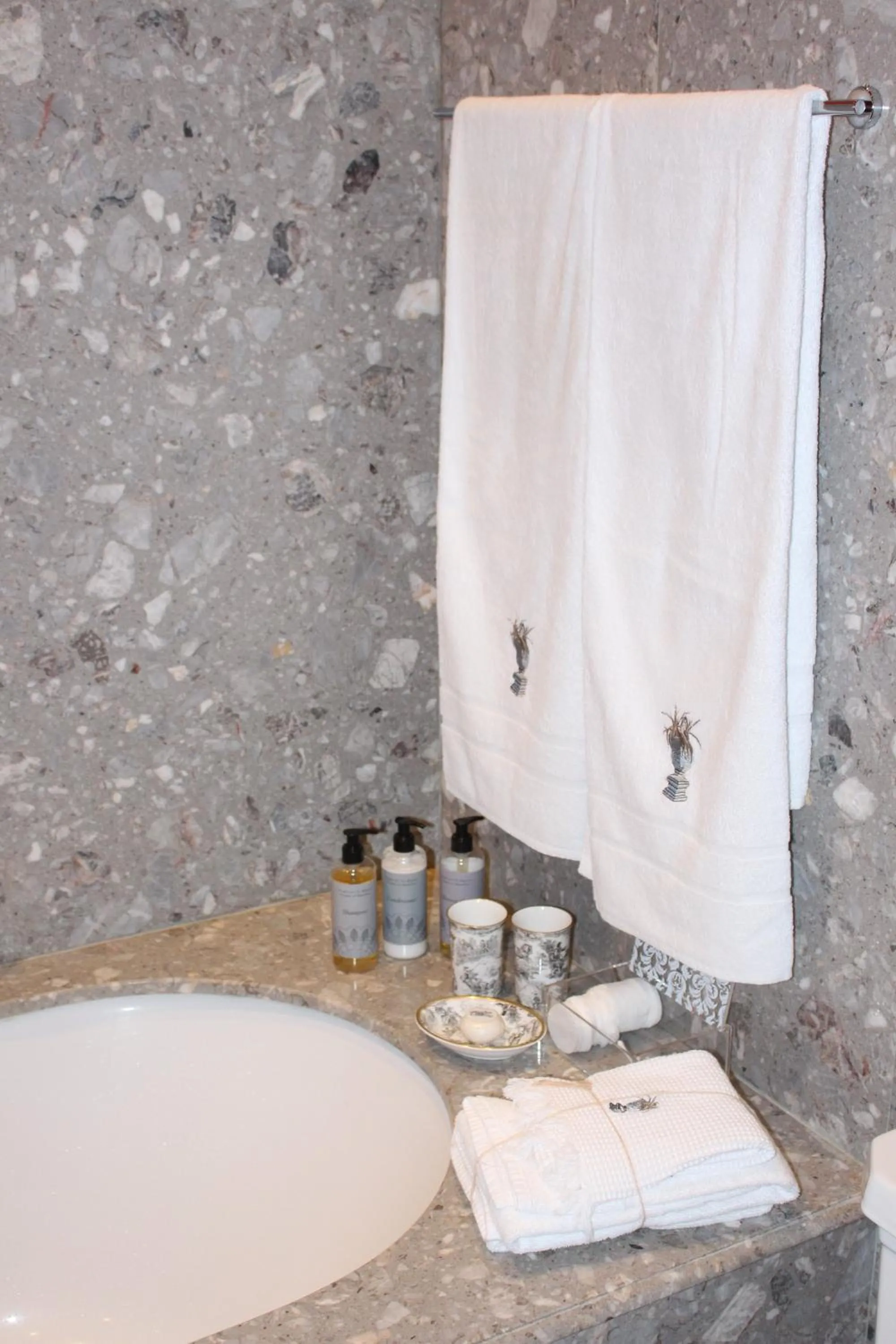 Bathroom in La Demeure Saint Antoine