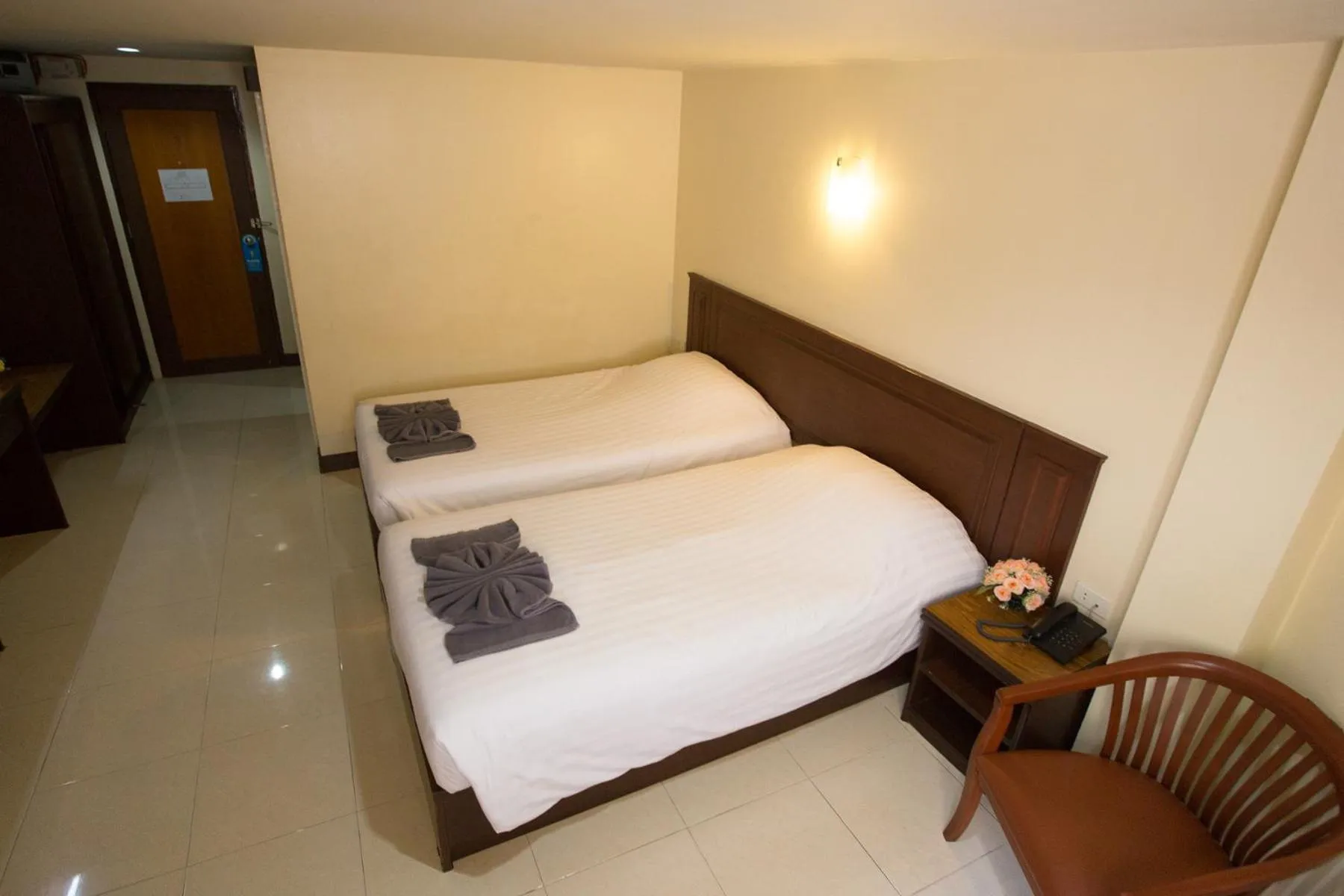Bed in Twin Palms Resort Pattaya, SHA Extra Plus Certified