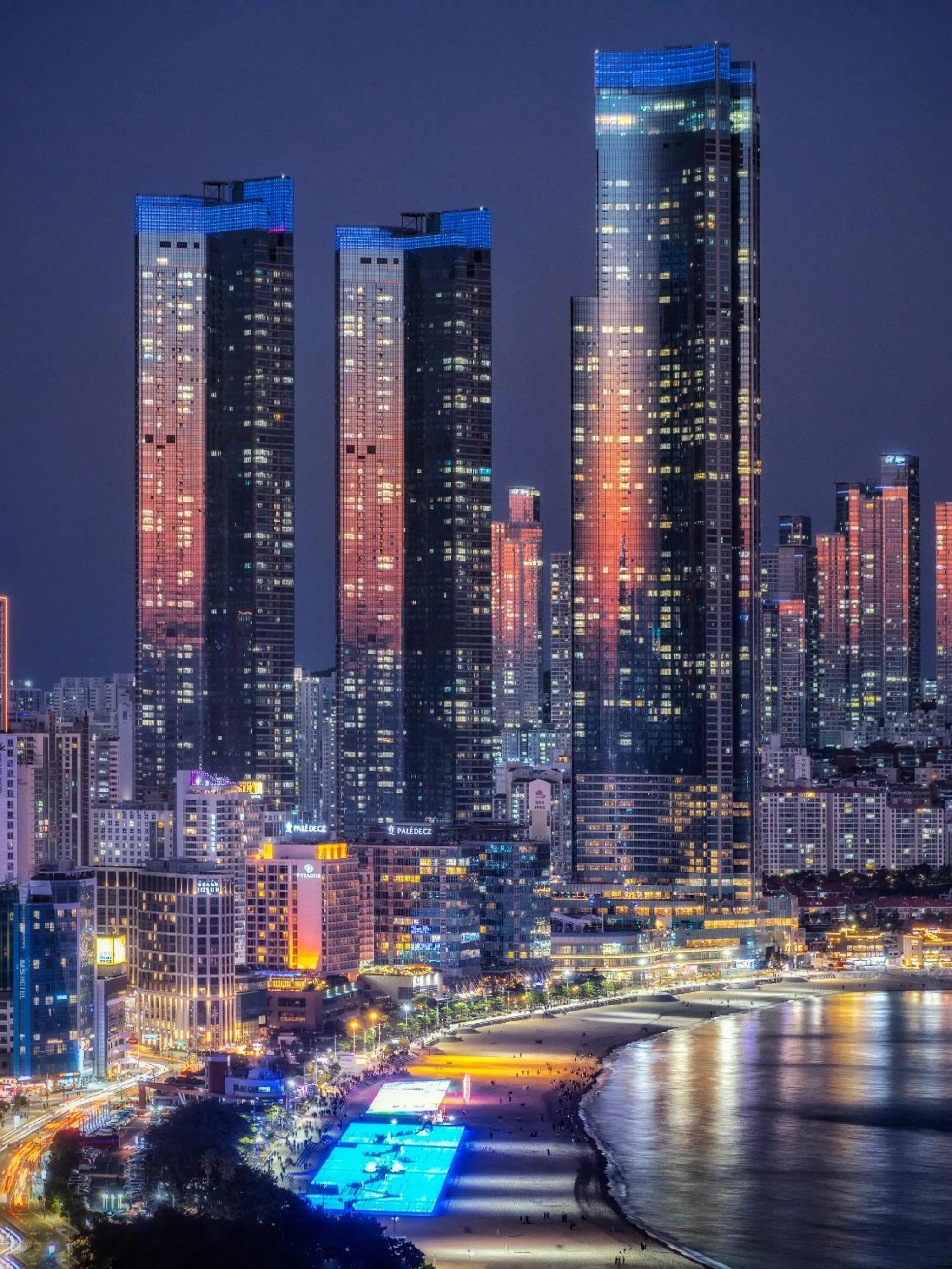 Property building in New CZ LCT Residence