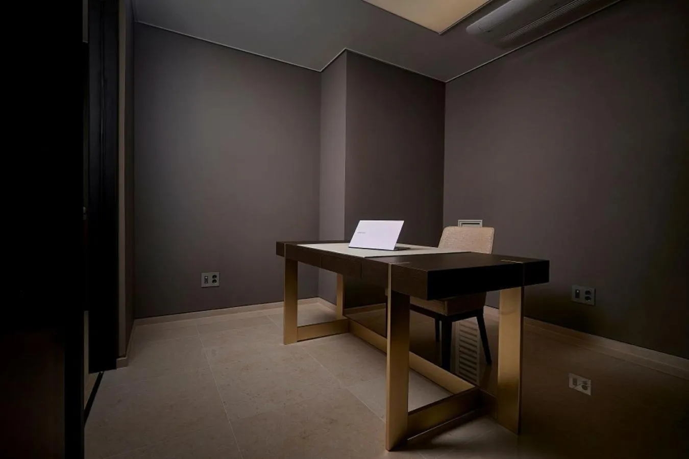 Seating area in New CZ LCT Residence