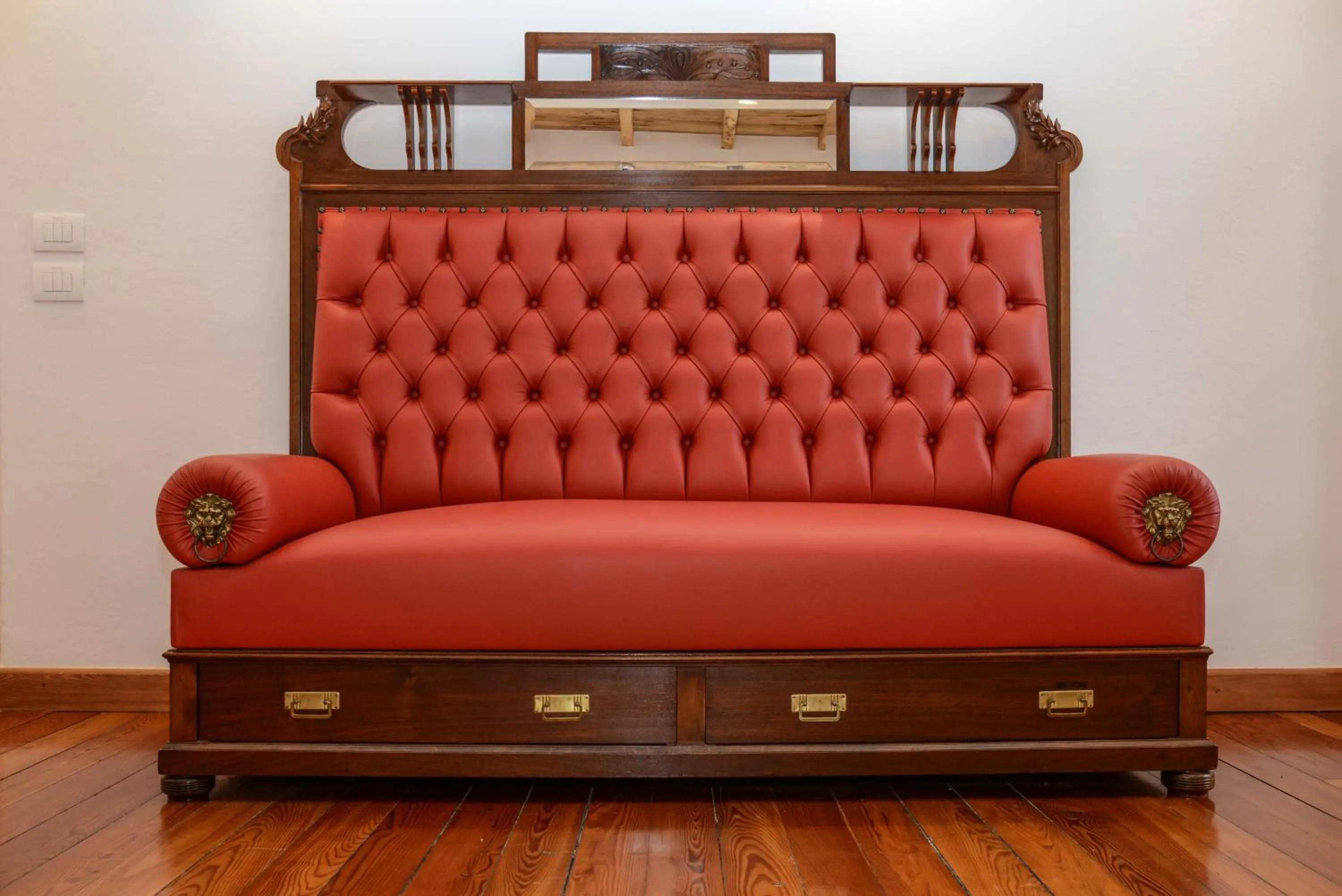 Decorative detail in Hotel Villa Rosenhof 1893