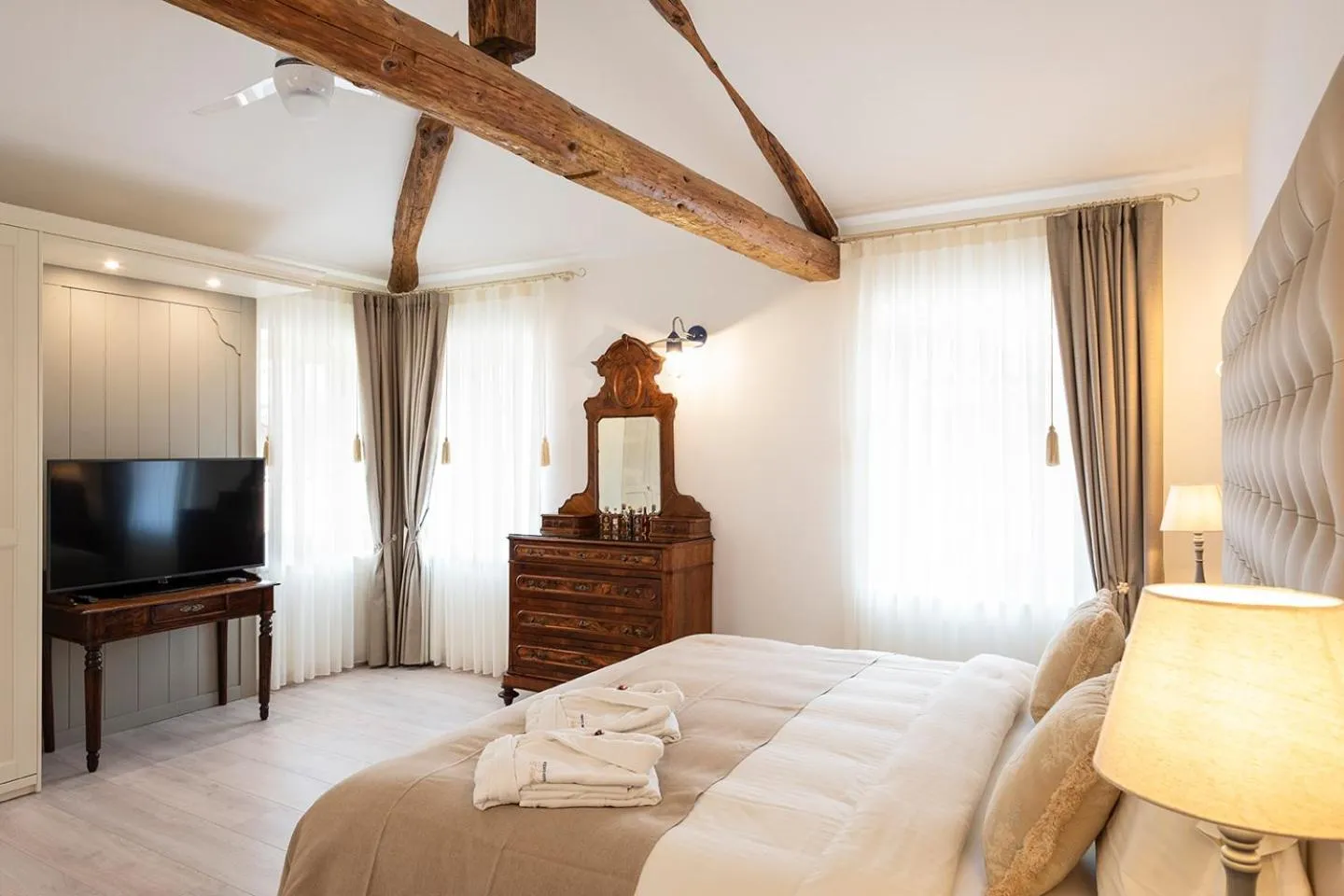 Bedroom, Bed in Hotel Villa Rosenhof 1893