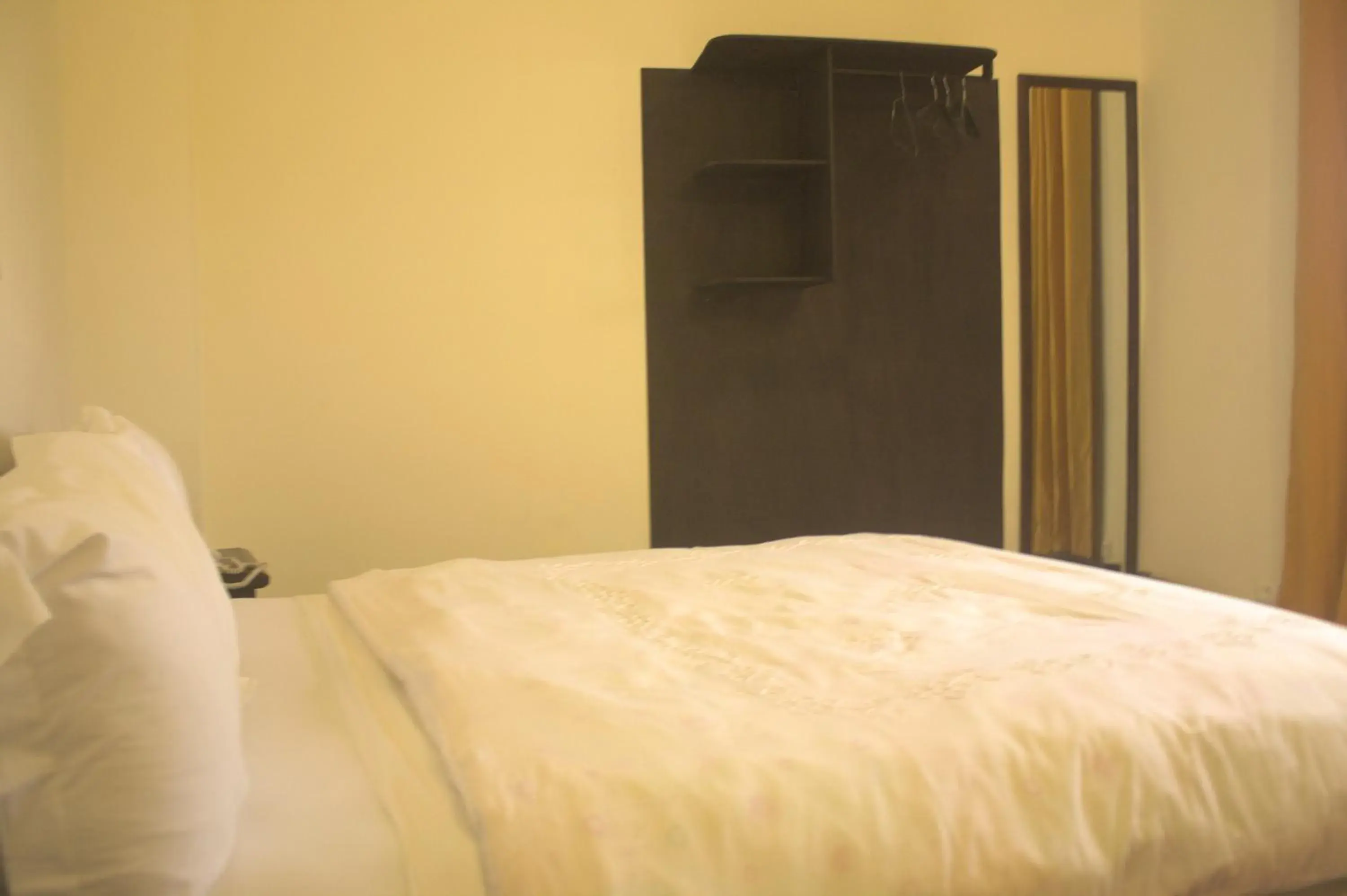 Standard Double Room in Hôtel Résidence Madiba Standard Double Room in Hôtel Résidence Madiba