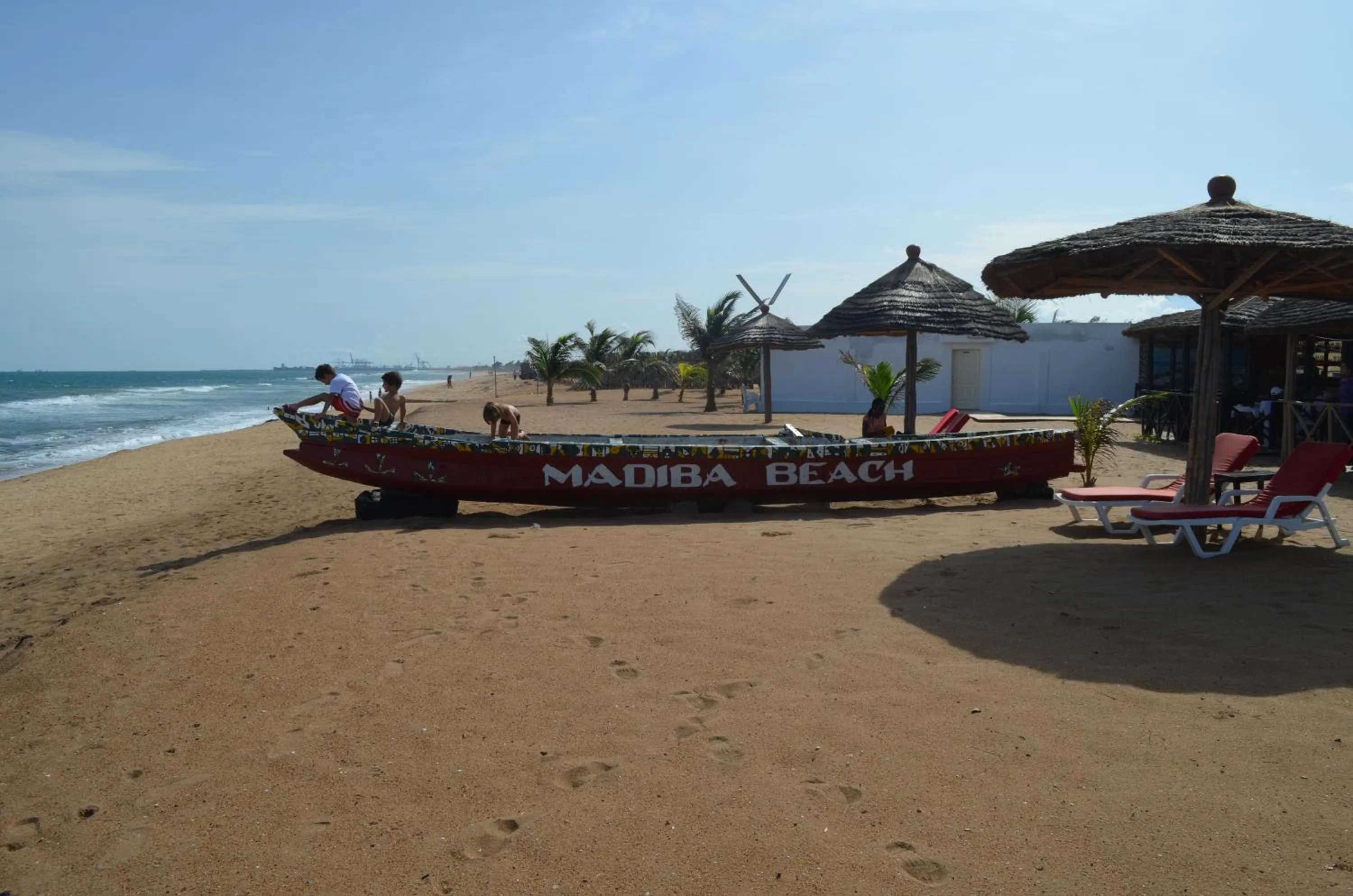 Beach in Hôtel Résidence Madiba