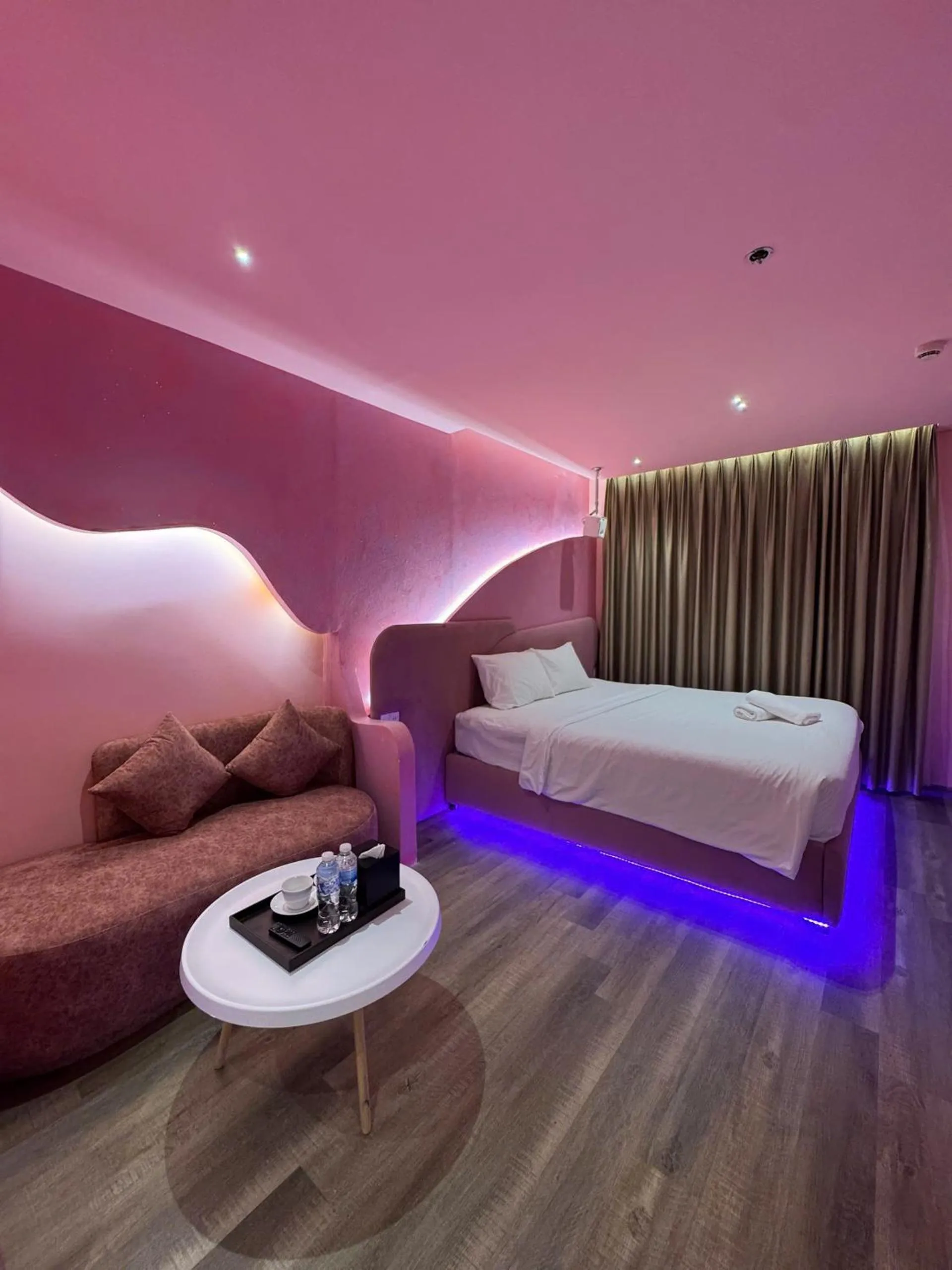 Photo of the whole room, Bed in Gâu Home Hotel Vung Tau