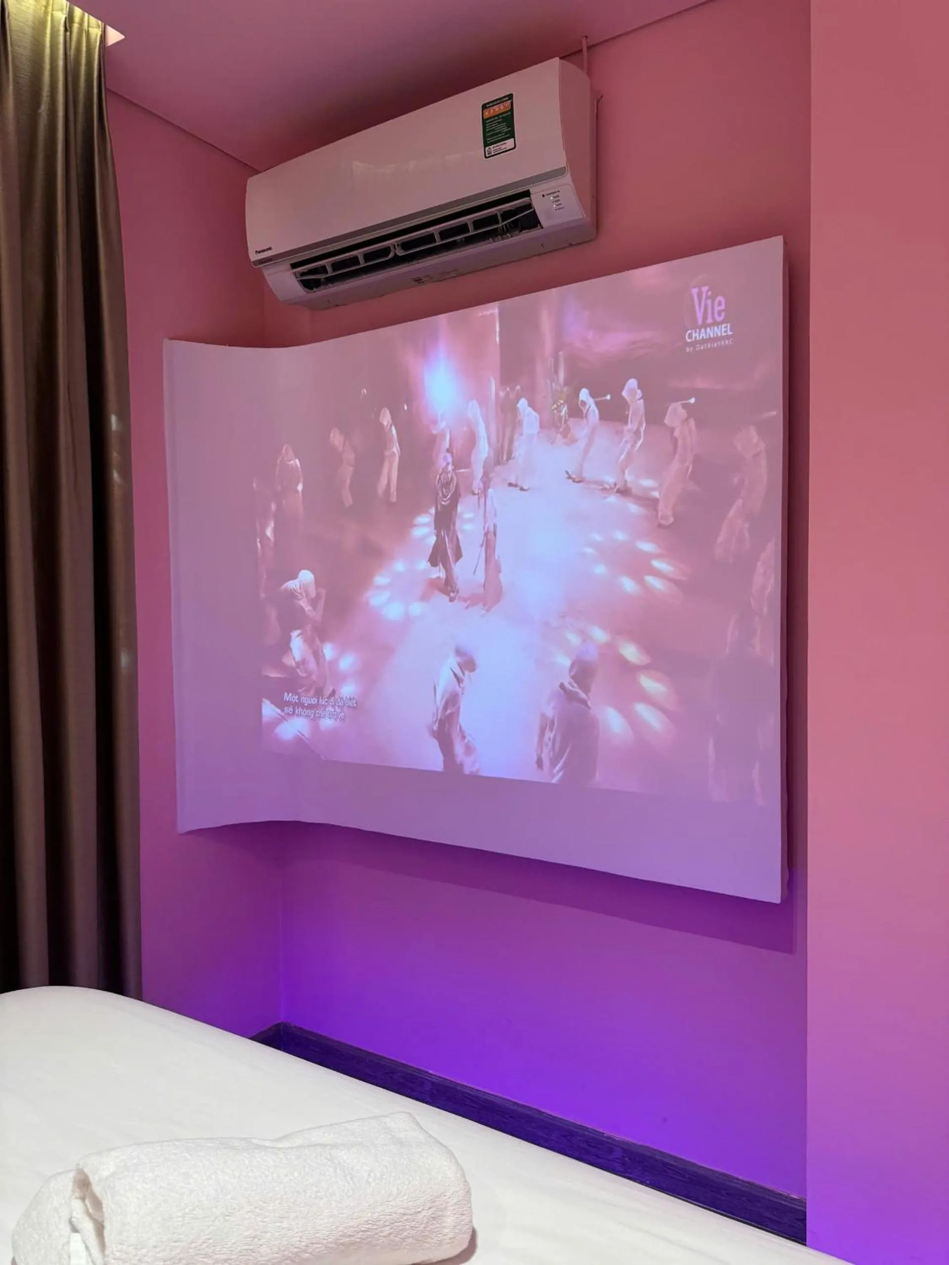 TV and multimedia, Bed in Gâu Home Hotel Vung Tau