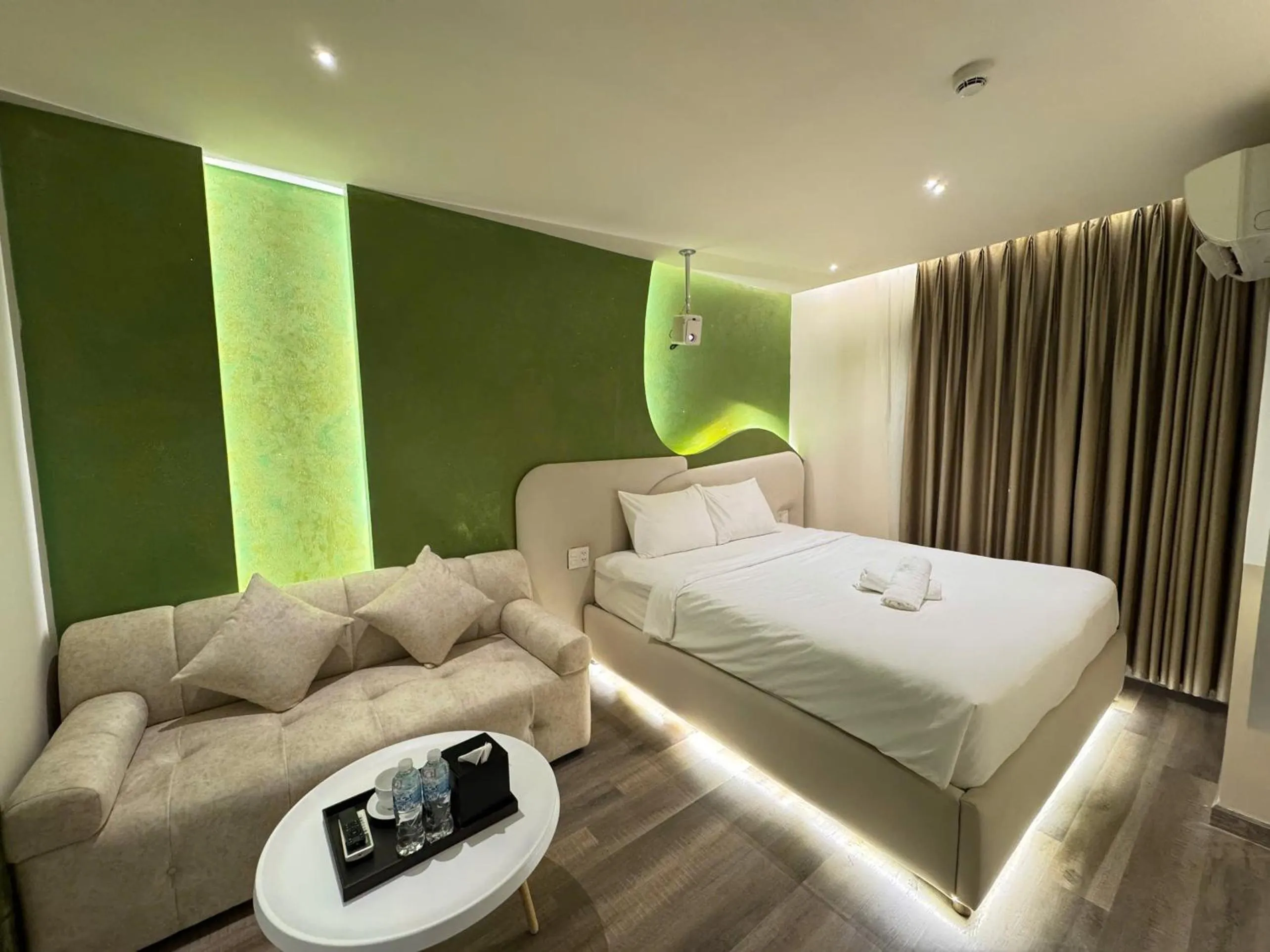 Bedroom, Bed in Gâu Home Hotel Vung Tau