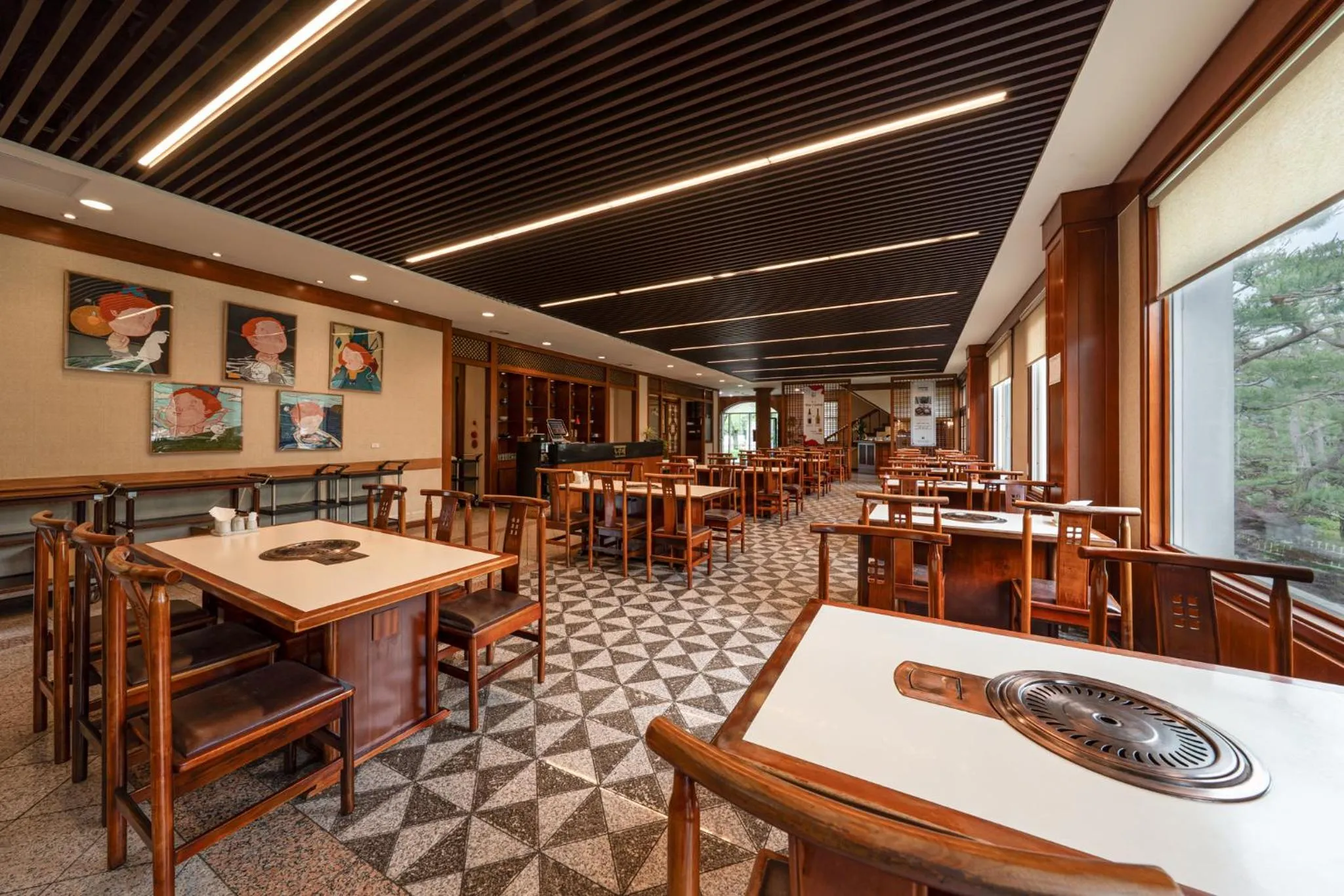 Dining area in The Hill House Yangpyeong