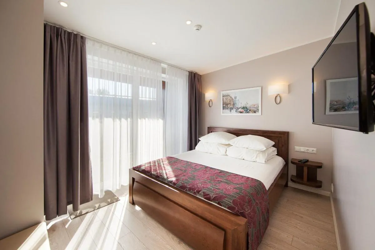 Photo of the whole room, Bed in MyApartments