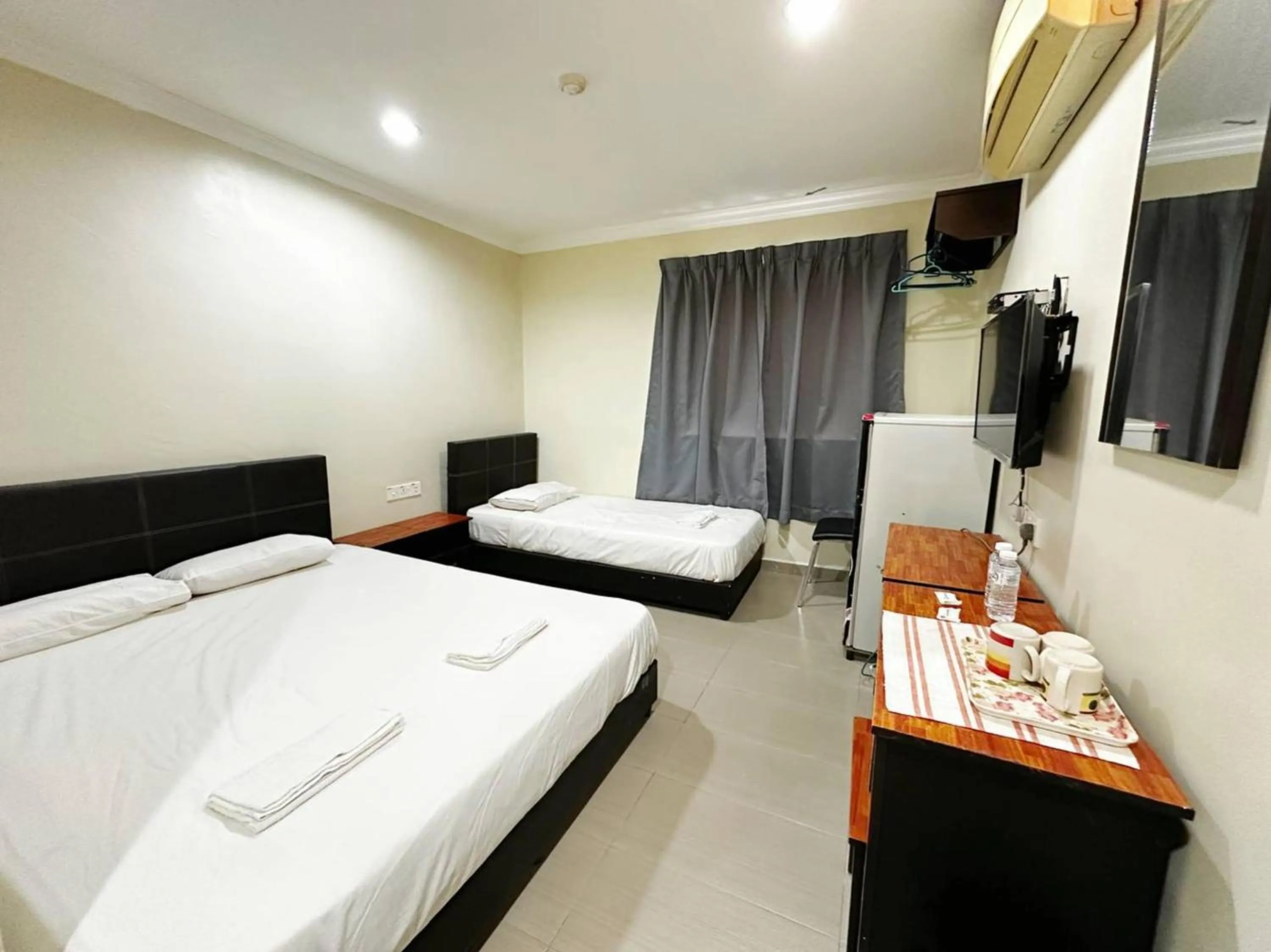 Bedroom, Bed in Hotel O Tasik Utama