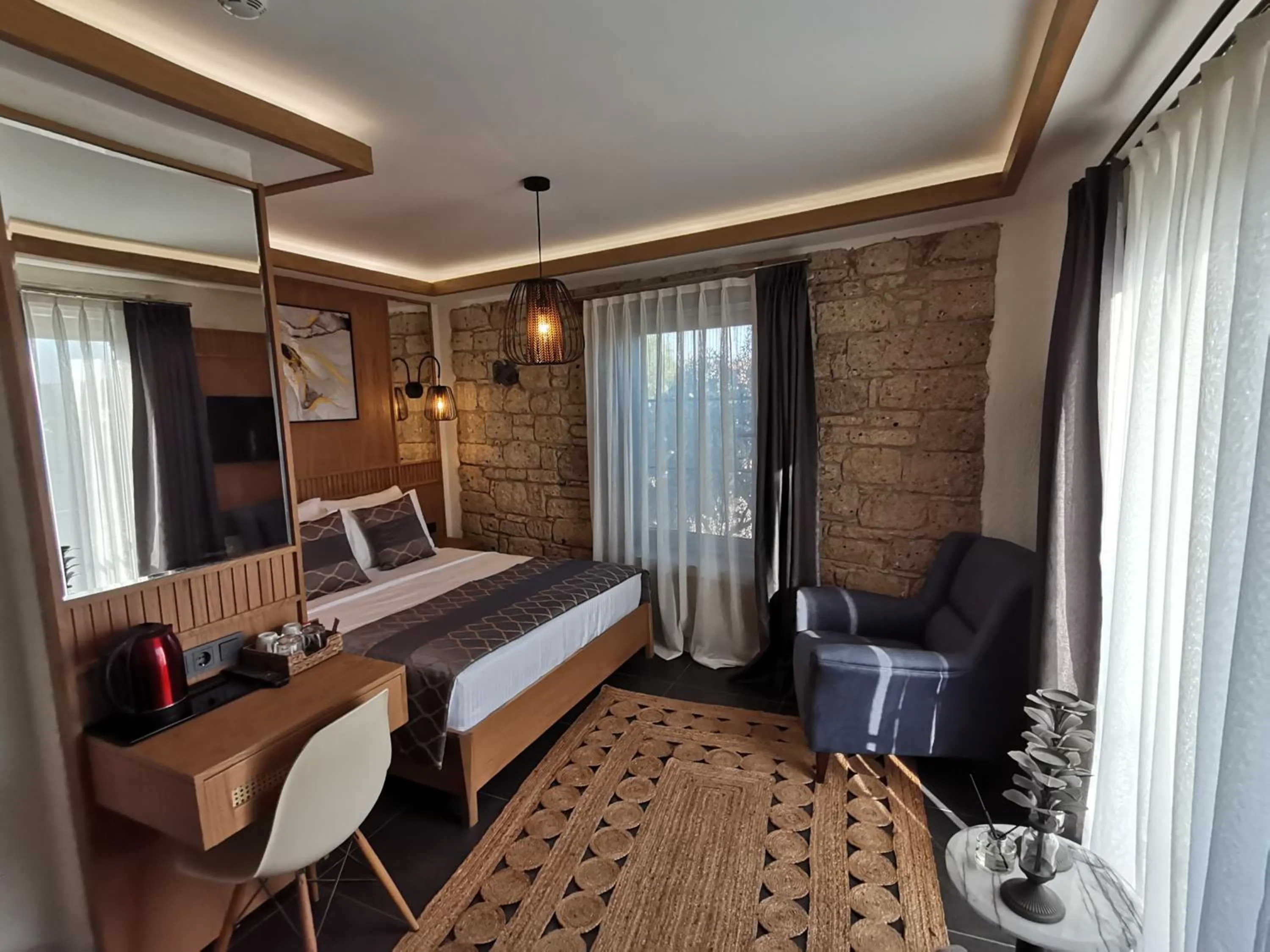 Photo of the whole room in The ABC Hotel