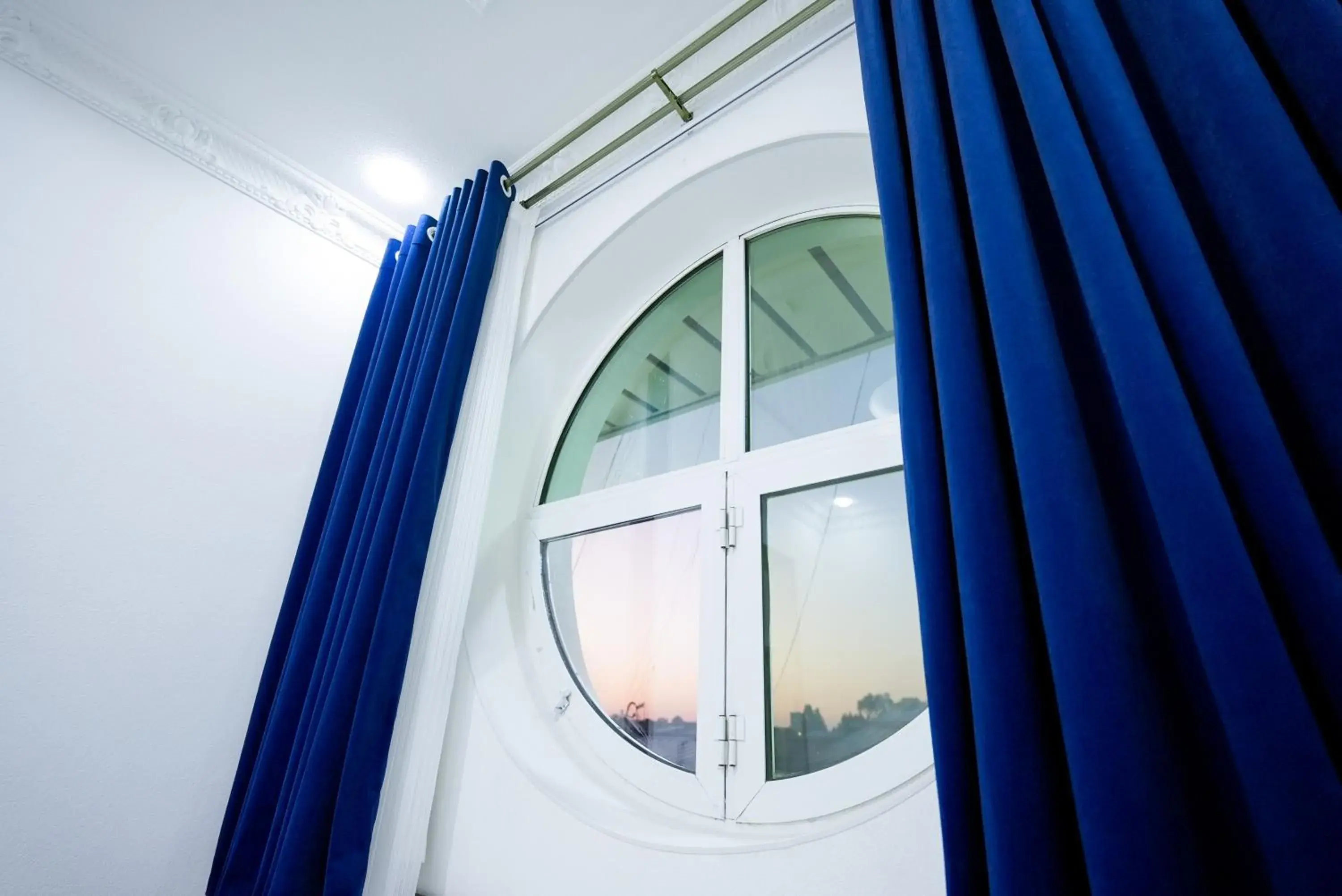 Deluxe Double Room with Balcony - single occupancy in Chehran Hotel Deluxe Double Room with Balcony - single occupancy in Chehran Hotel