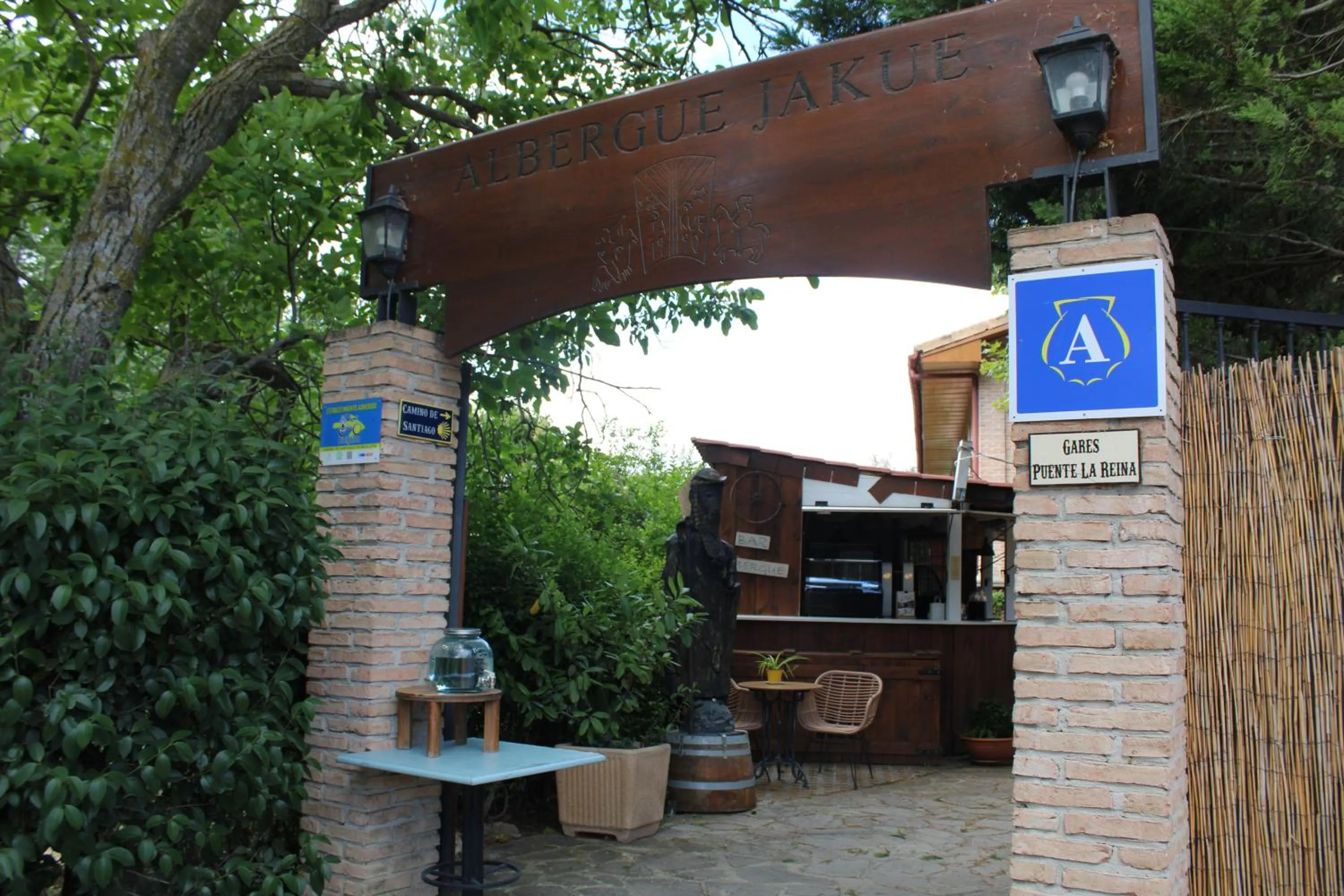 Facade/entrance in Albergue Jakue