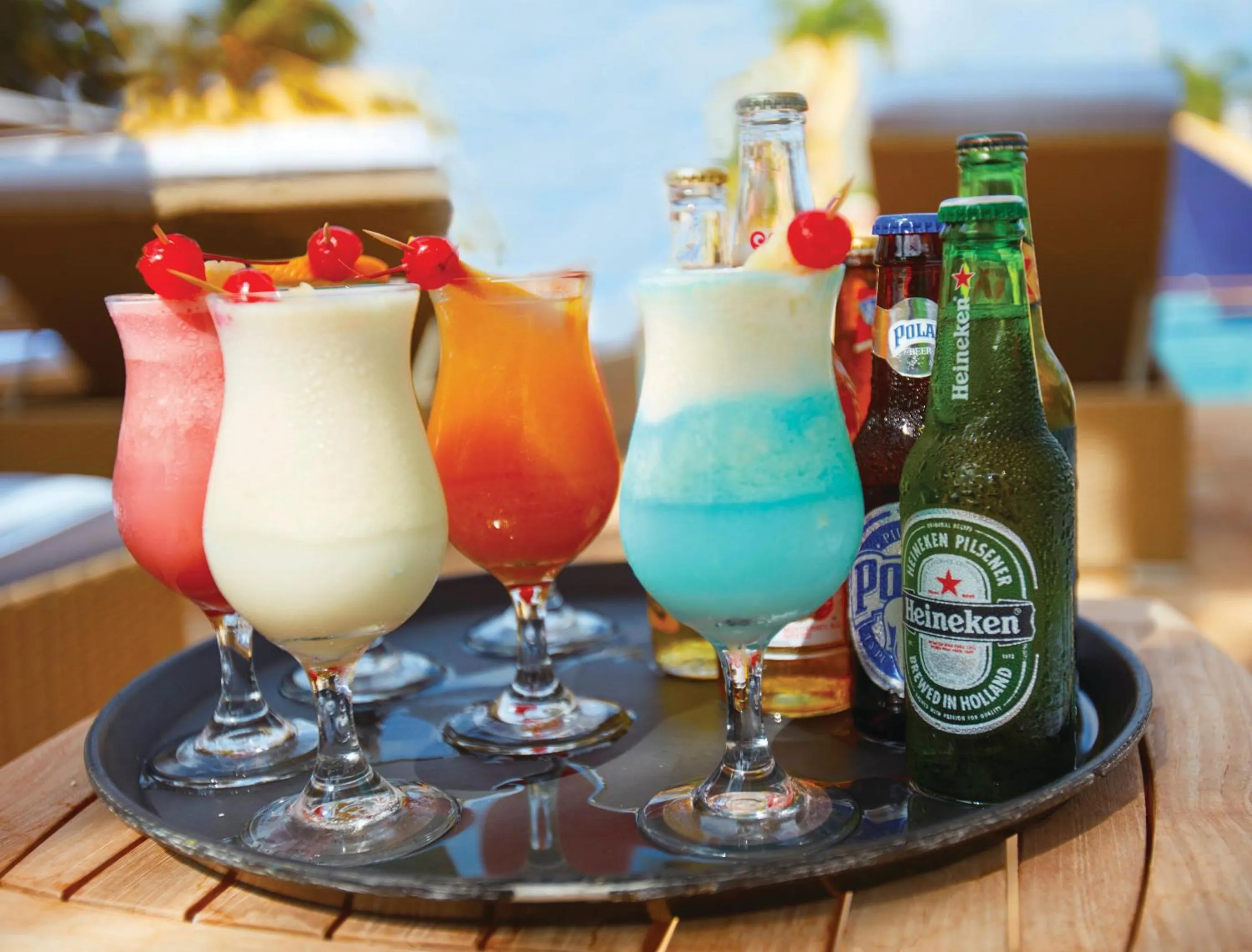 Drinks in Carina Bay Boutique All inclusive Resort & Casino