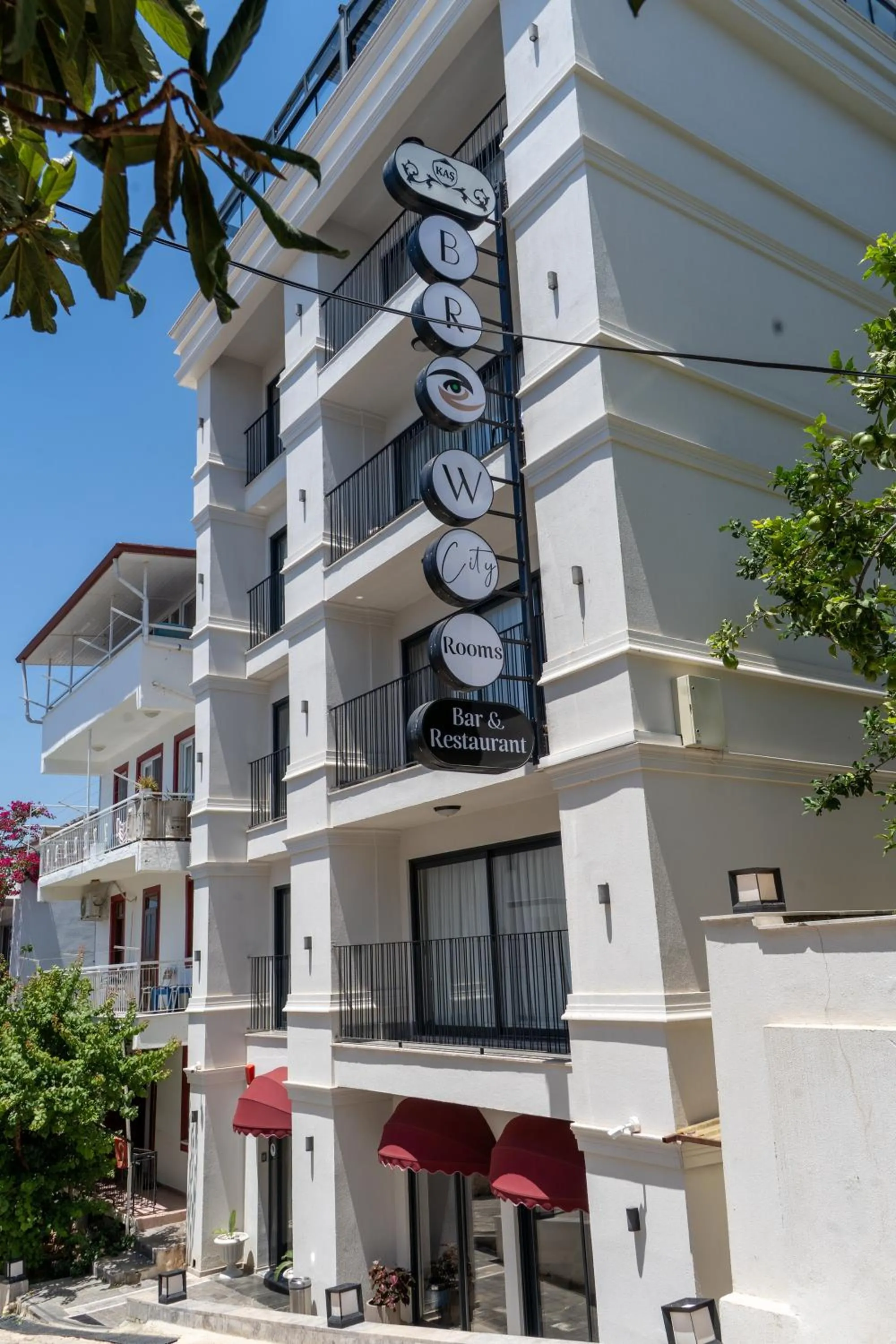 Property building in Brow City Kaş