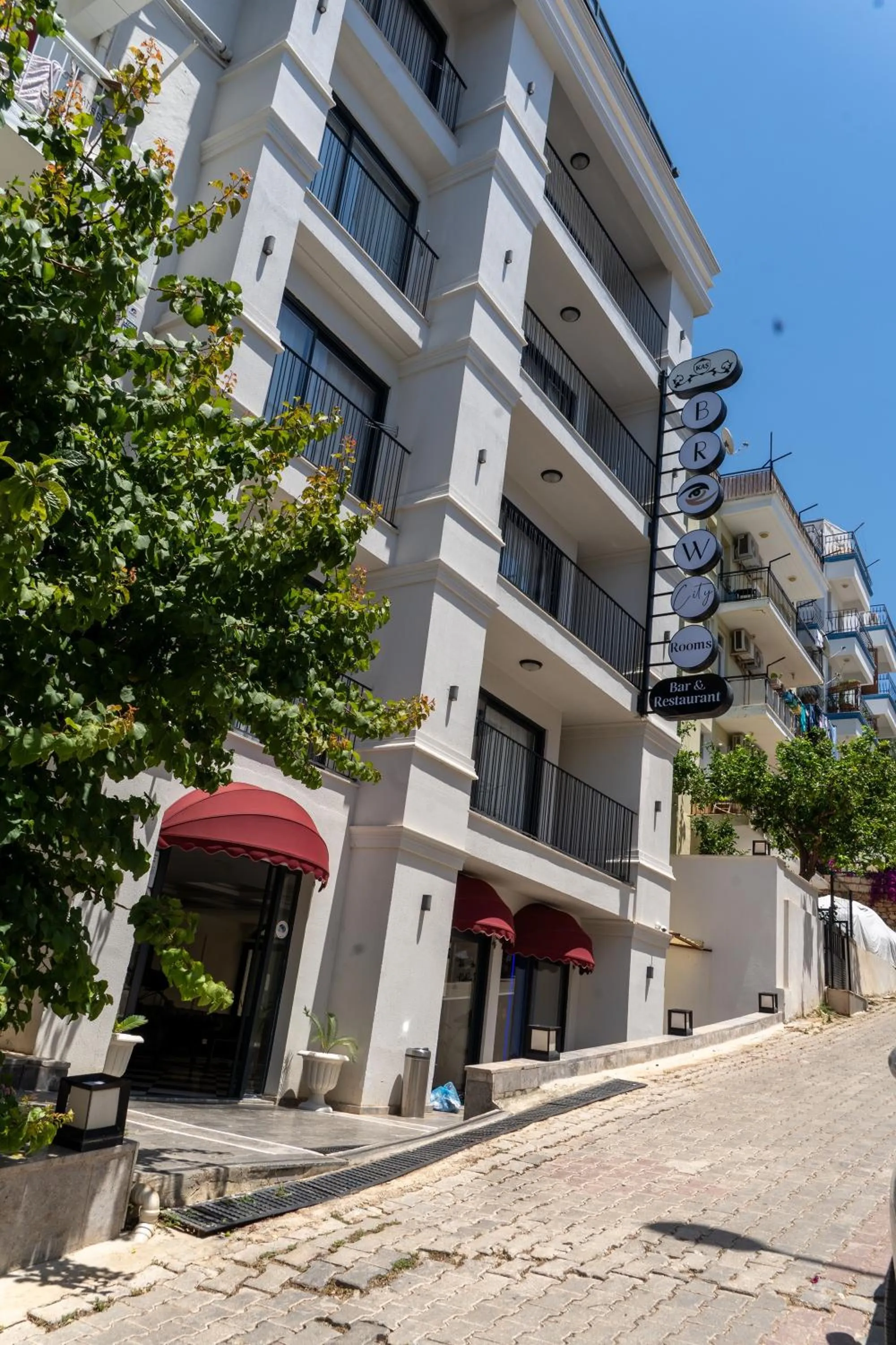 Property building in Brow City Kaş