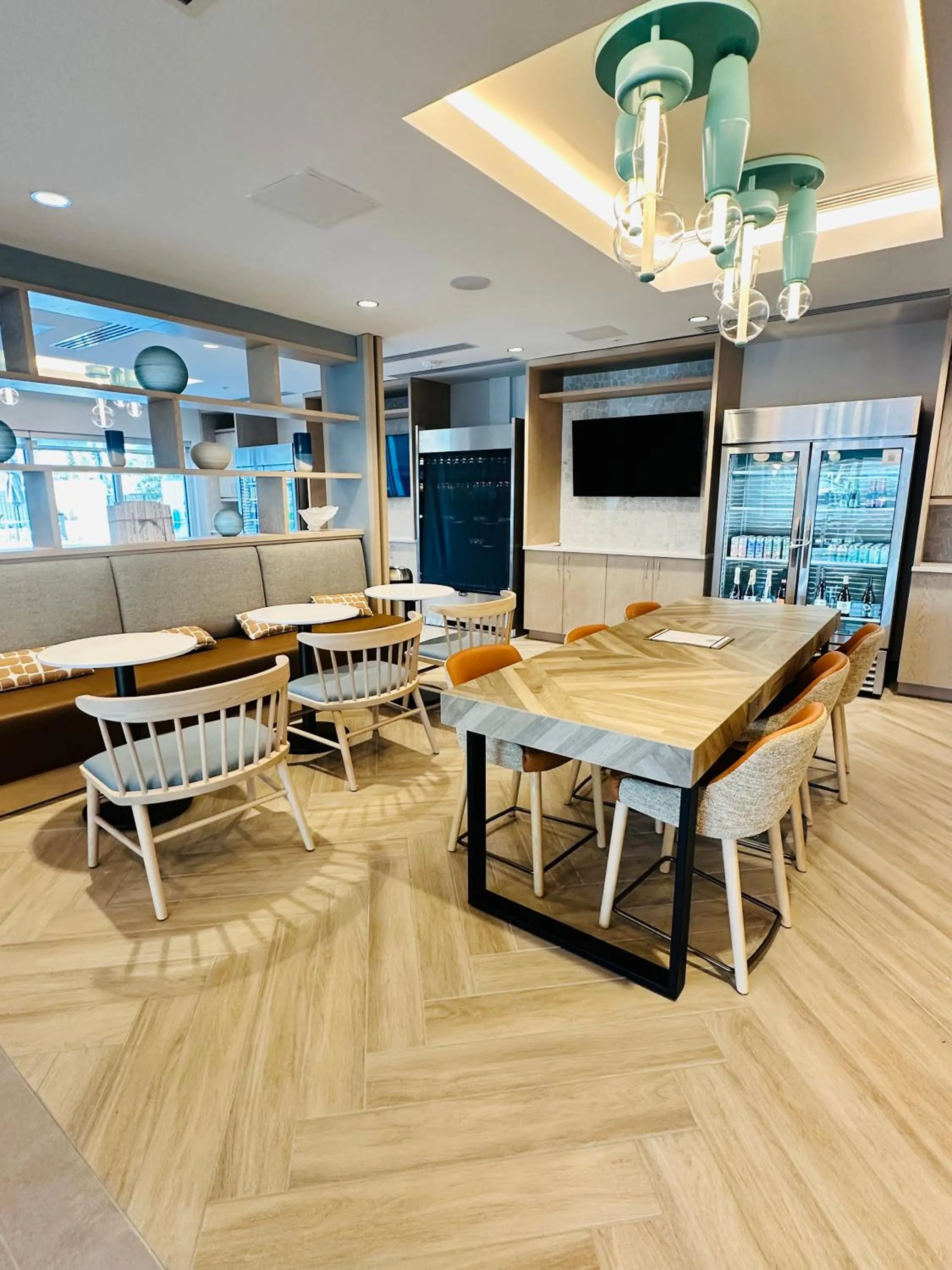 Restaurant/places to eat in TownePlace Suites by Marriott Miramar Beach Destin