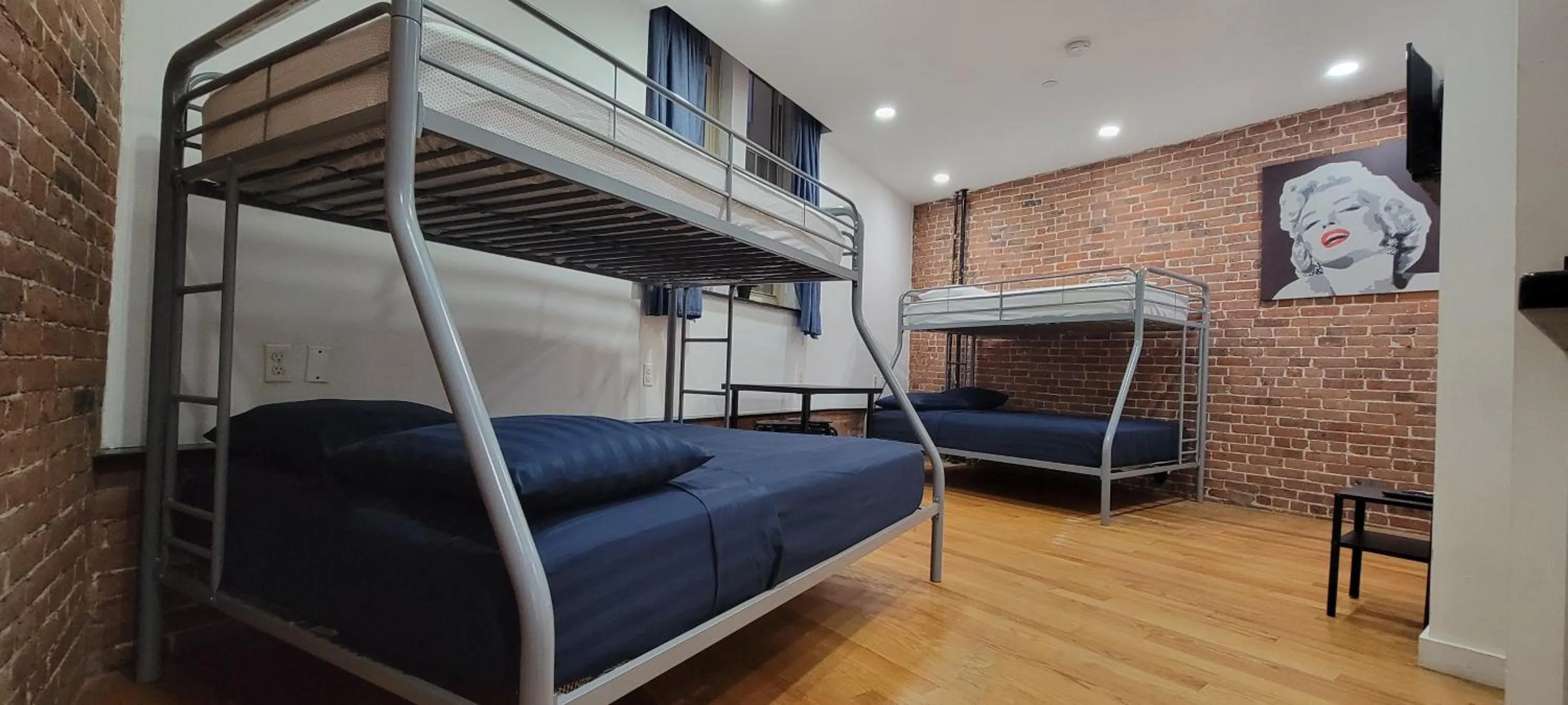 Bedroom, Bed in Studios Midtown Manhattan