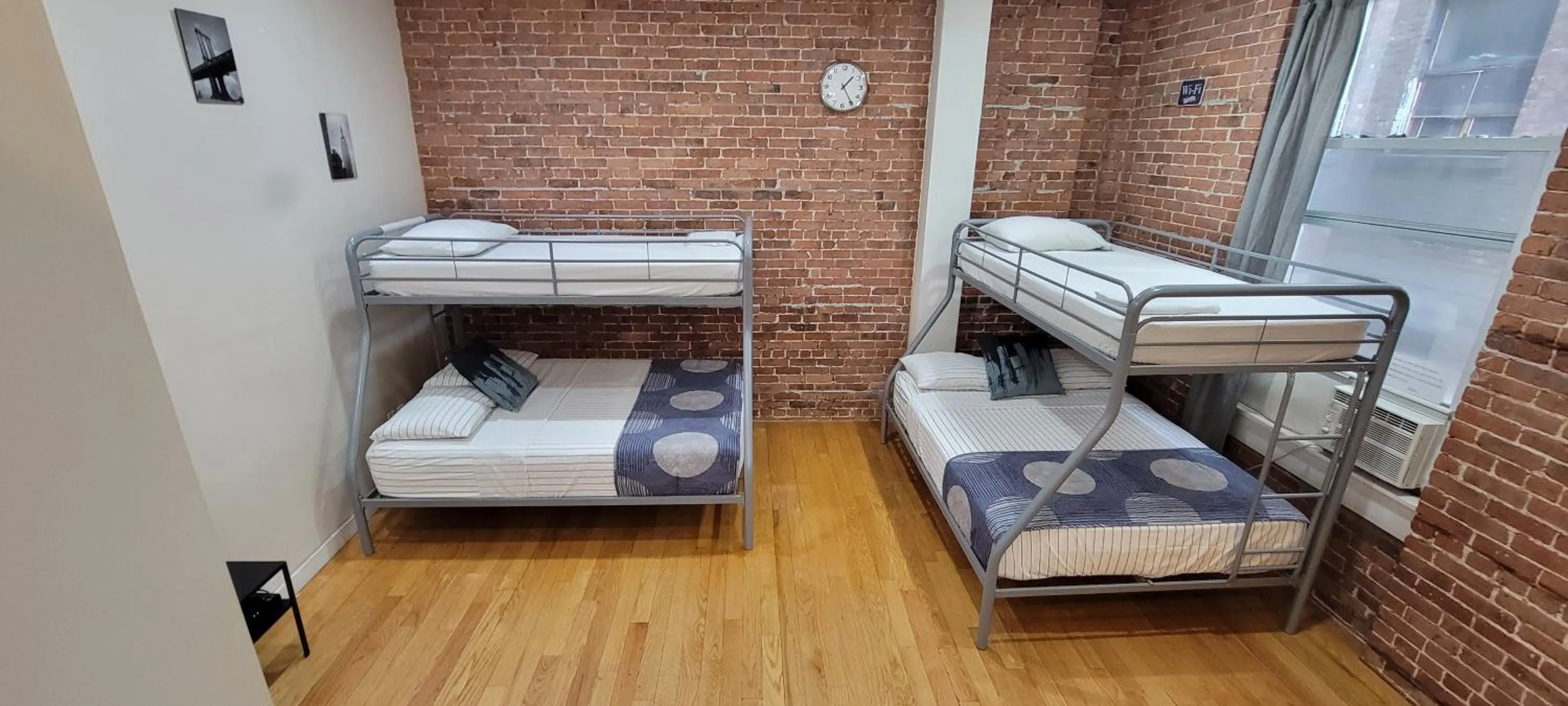 Bedroom, Bed in Studios Midtown Manhattan