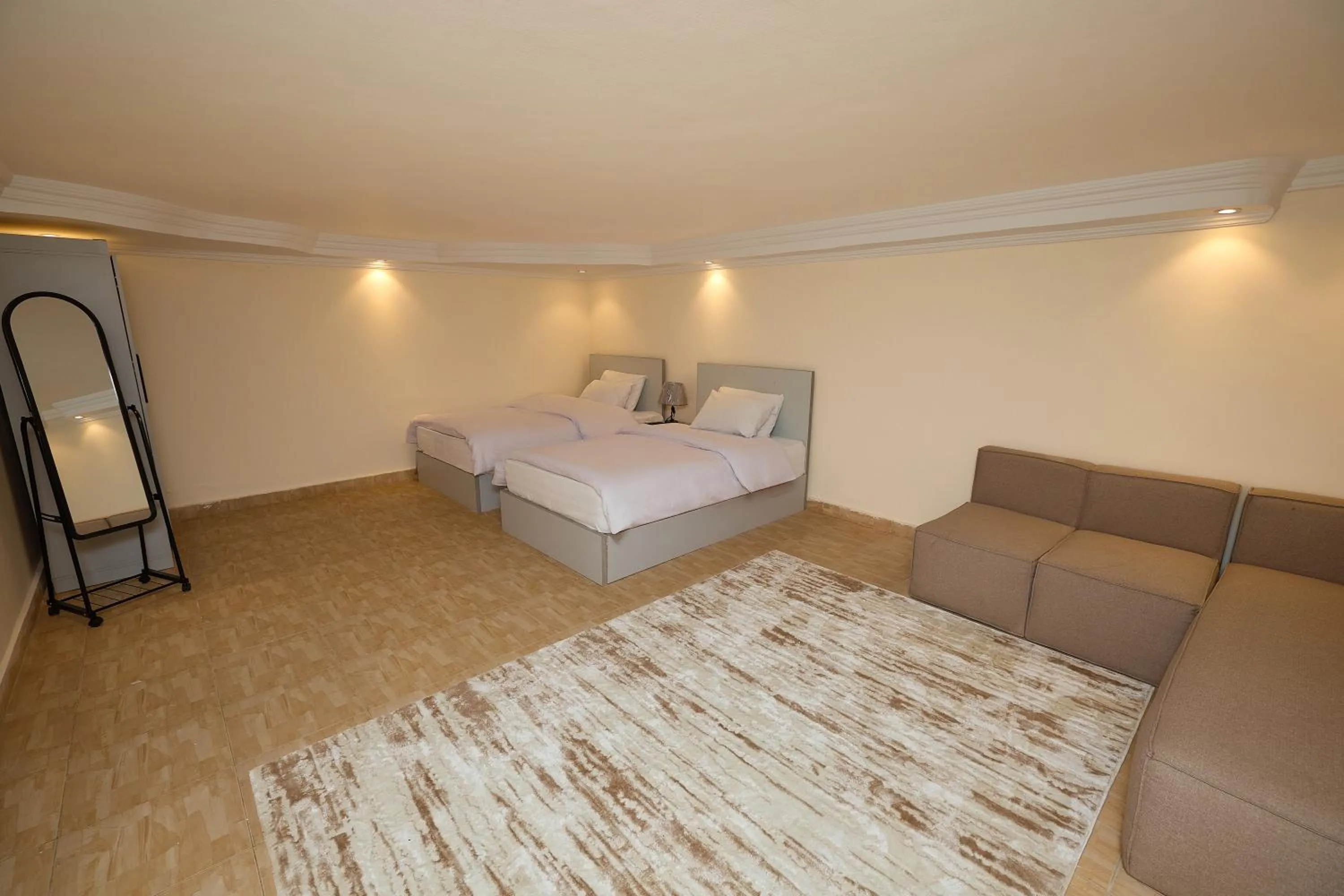 Bed in Settle Inn Al Rehab City A