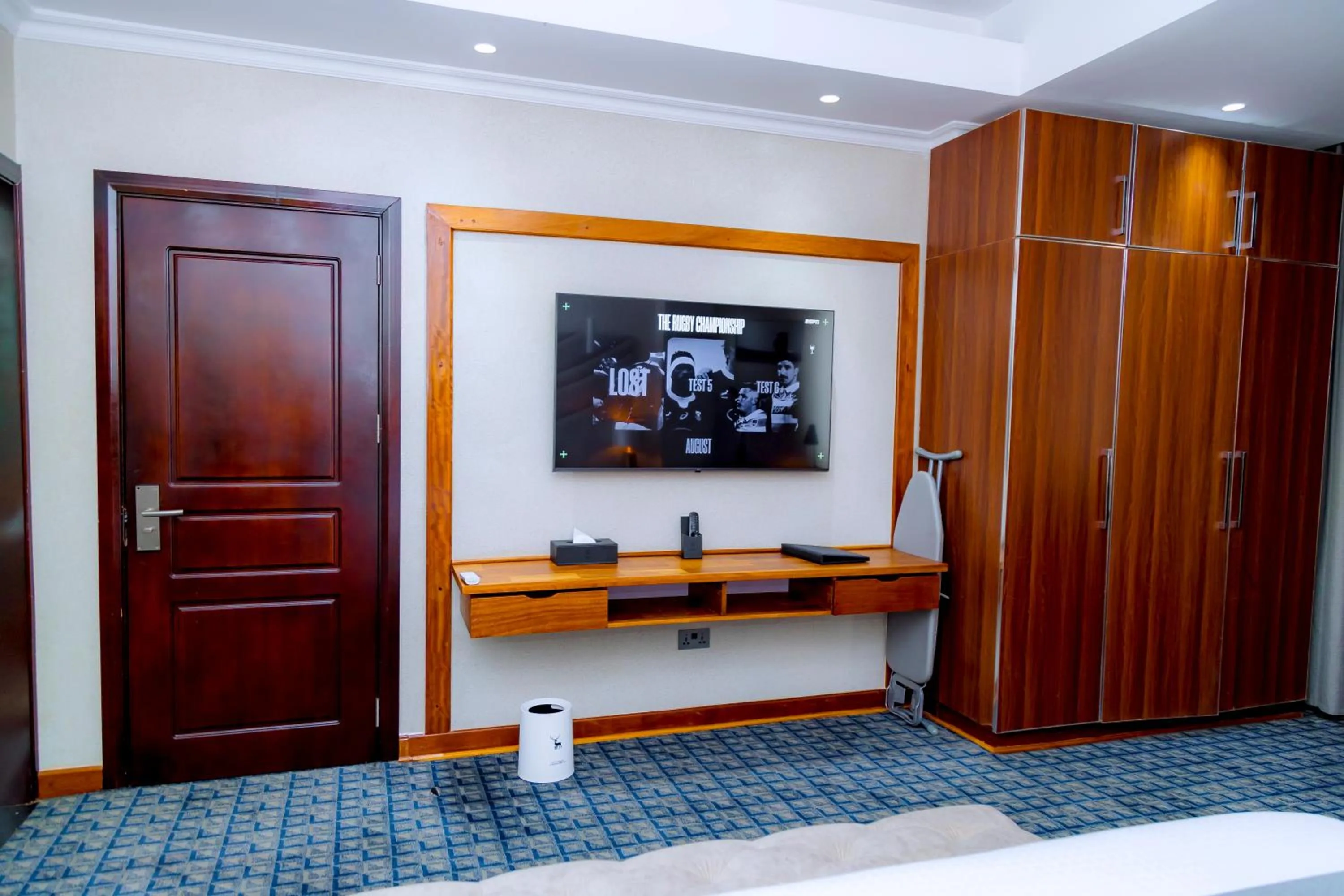 TV and multimedia in Kigali Paramount Hotel