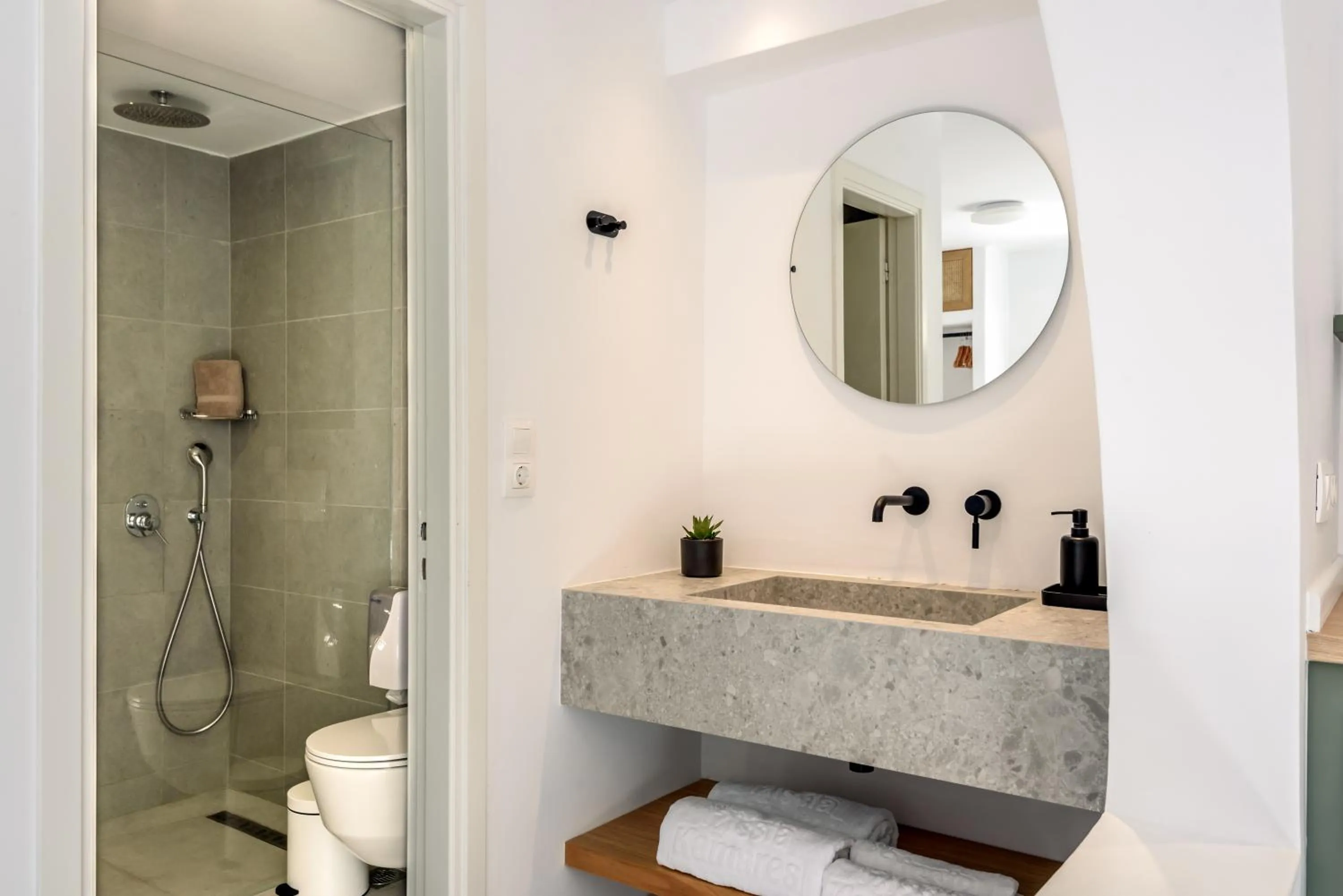 Bathroom in Nissia Kamares