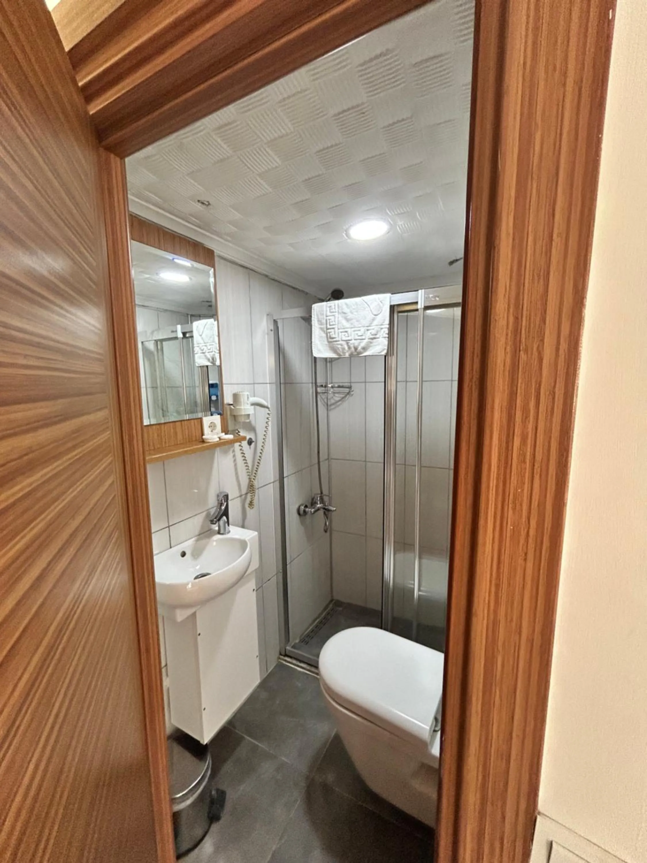 Shower in Viva Sirkeci Butik Hotel