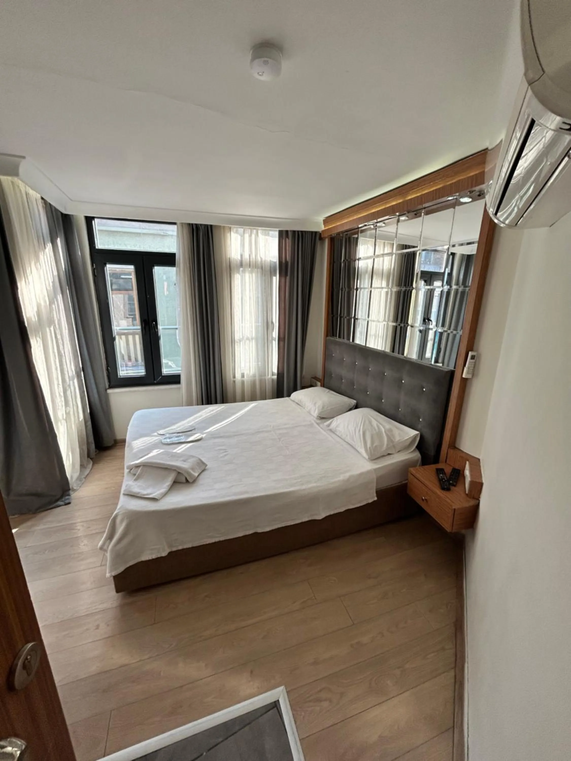 Bed in Viva Sirkeci Butik Hotel