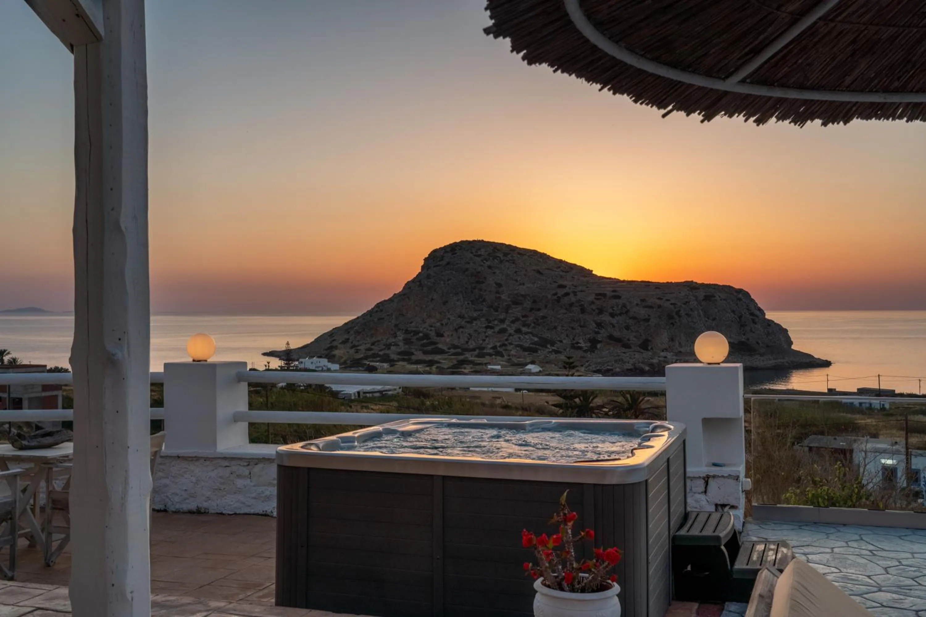 Hot Tub in Arkasa Palace