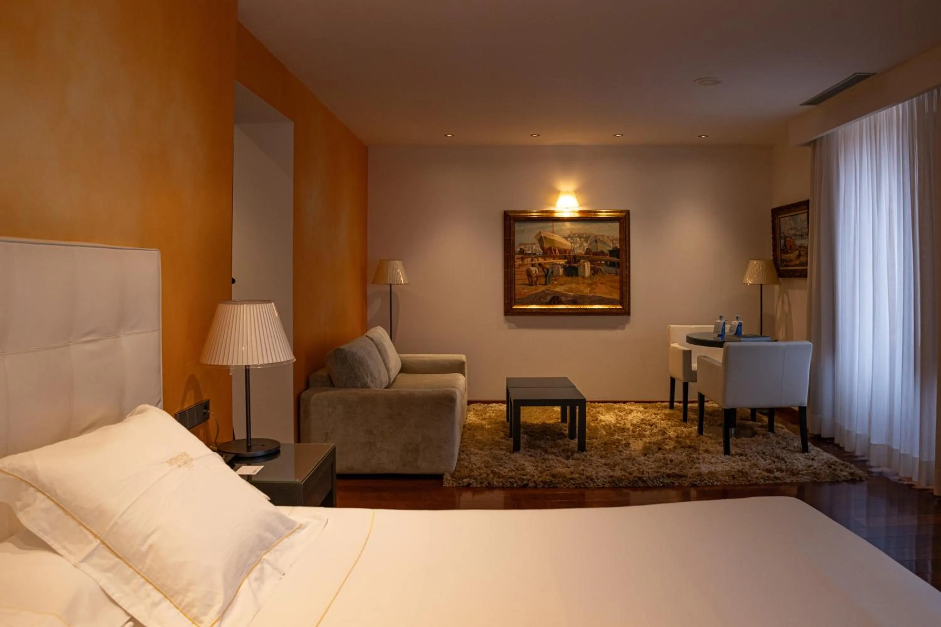 Bed in Mirador de Dalt Vila-Relais & Chateaux