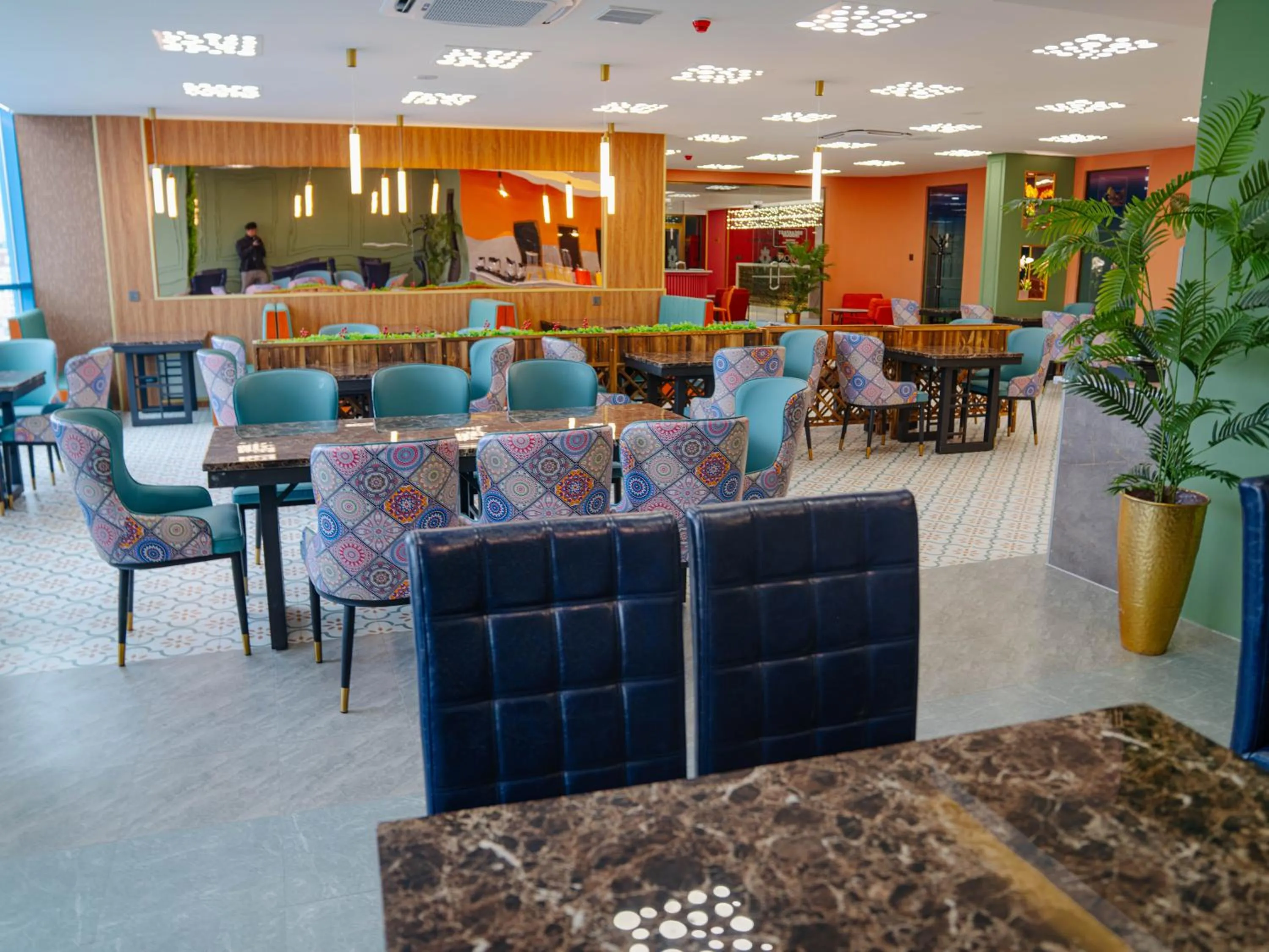 Restaurant/places to eat in Bojon Hotel Ulaanbaatar - Soyolj Mall