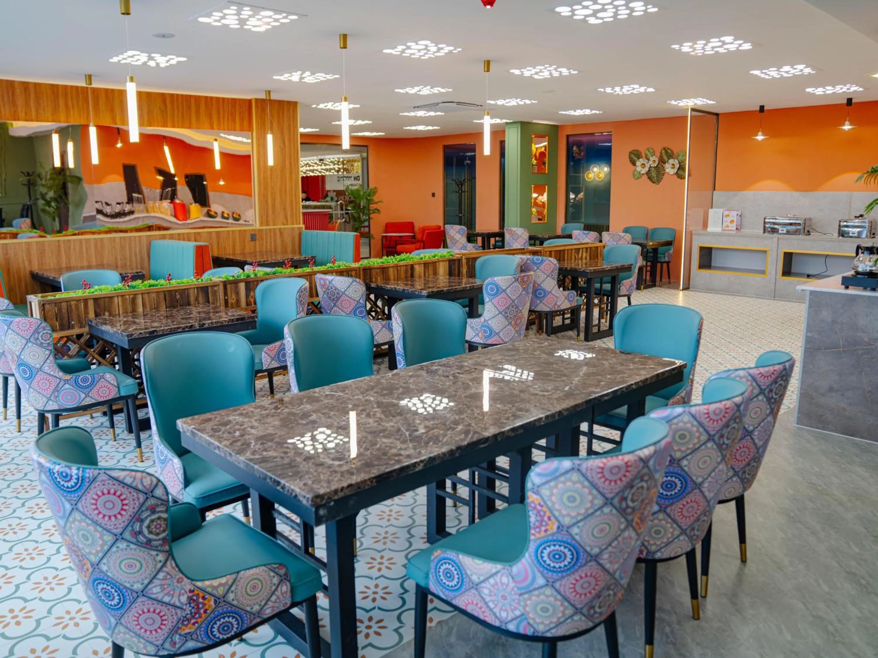 Restaurant/places to eat in Bojon Hotel Ulaanbaatar - Soyolj Mall