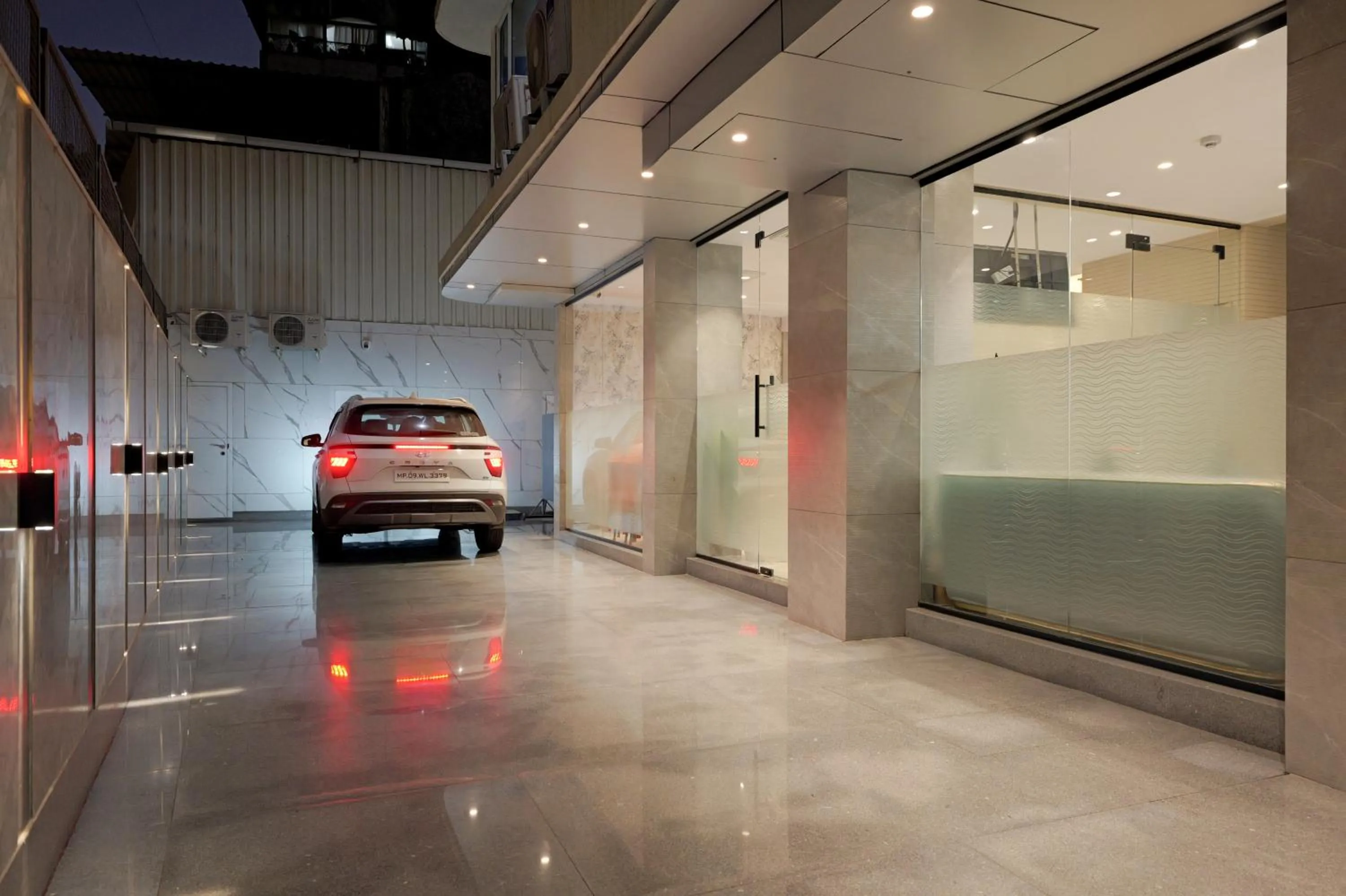 Parking in Hotel Flexi Residency Mumbai International Airport