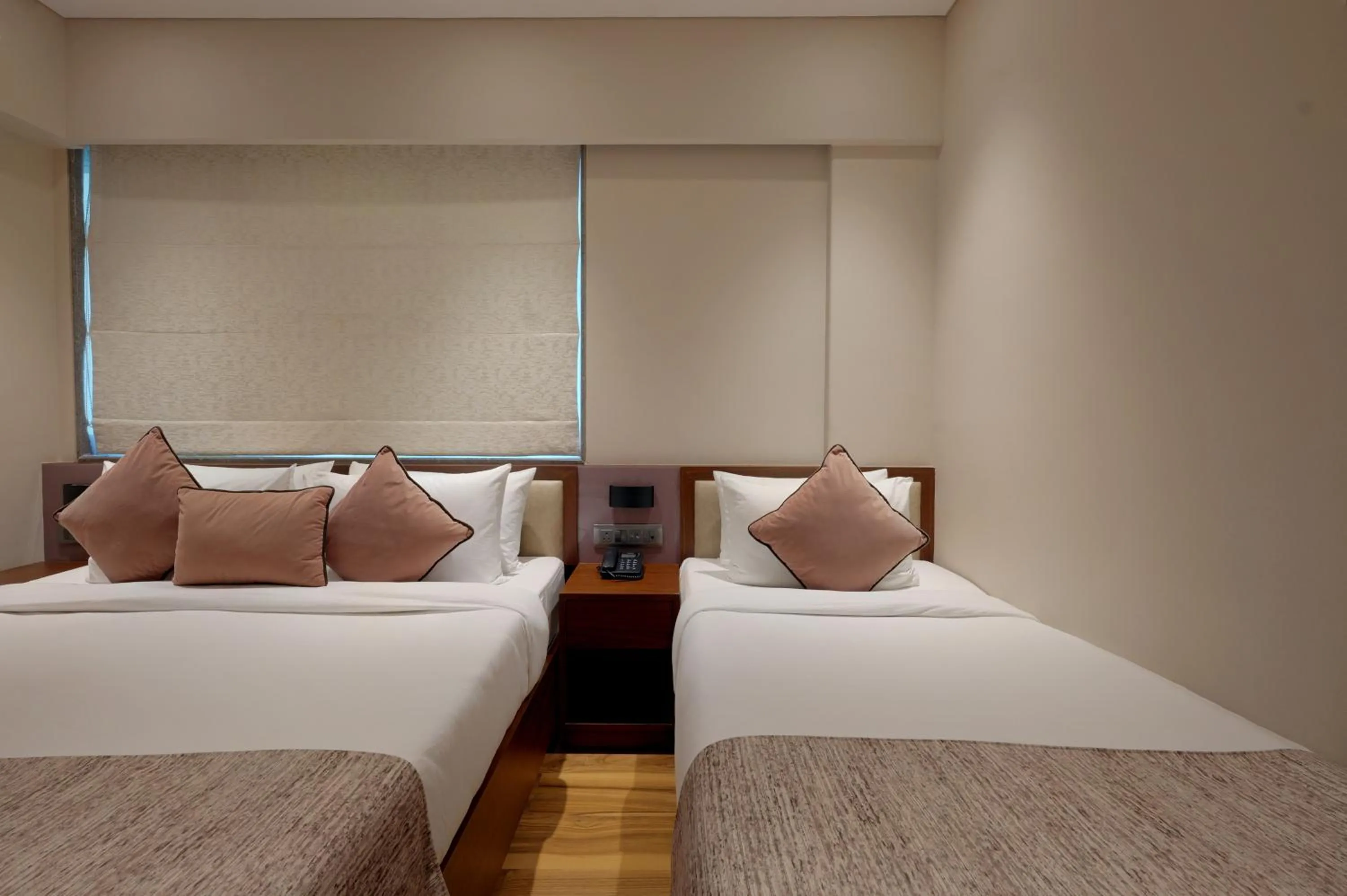 Bed in Hotel Flexi Residency Mumbai International Airport