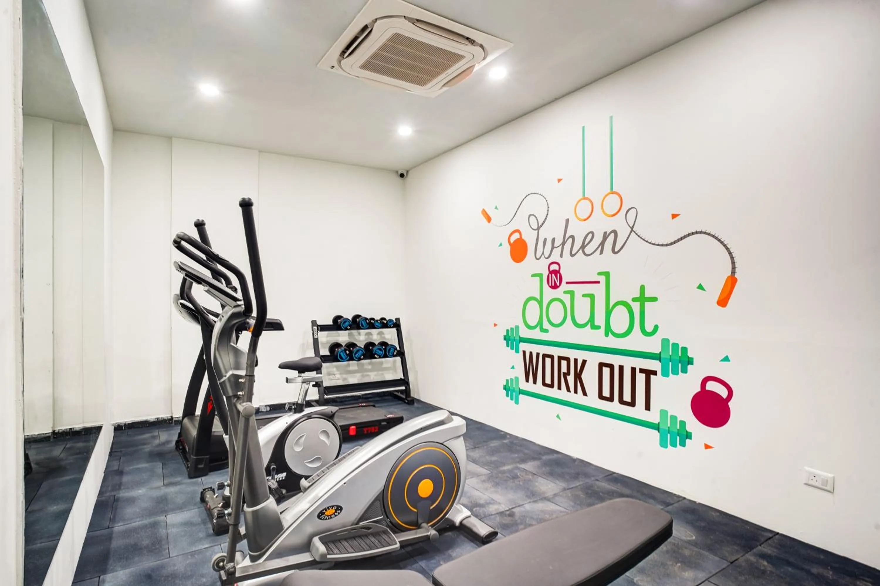 Fitness centre/facilities in Saltstayz Premier - Arjun Marg