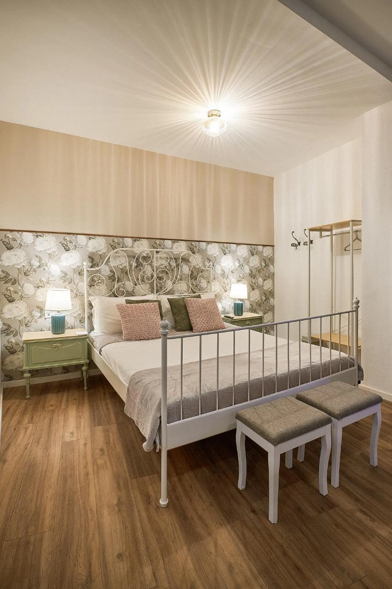 Bed in Delta Dreams Guest House