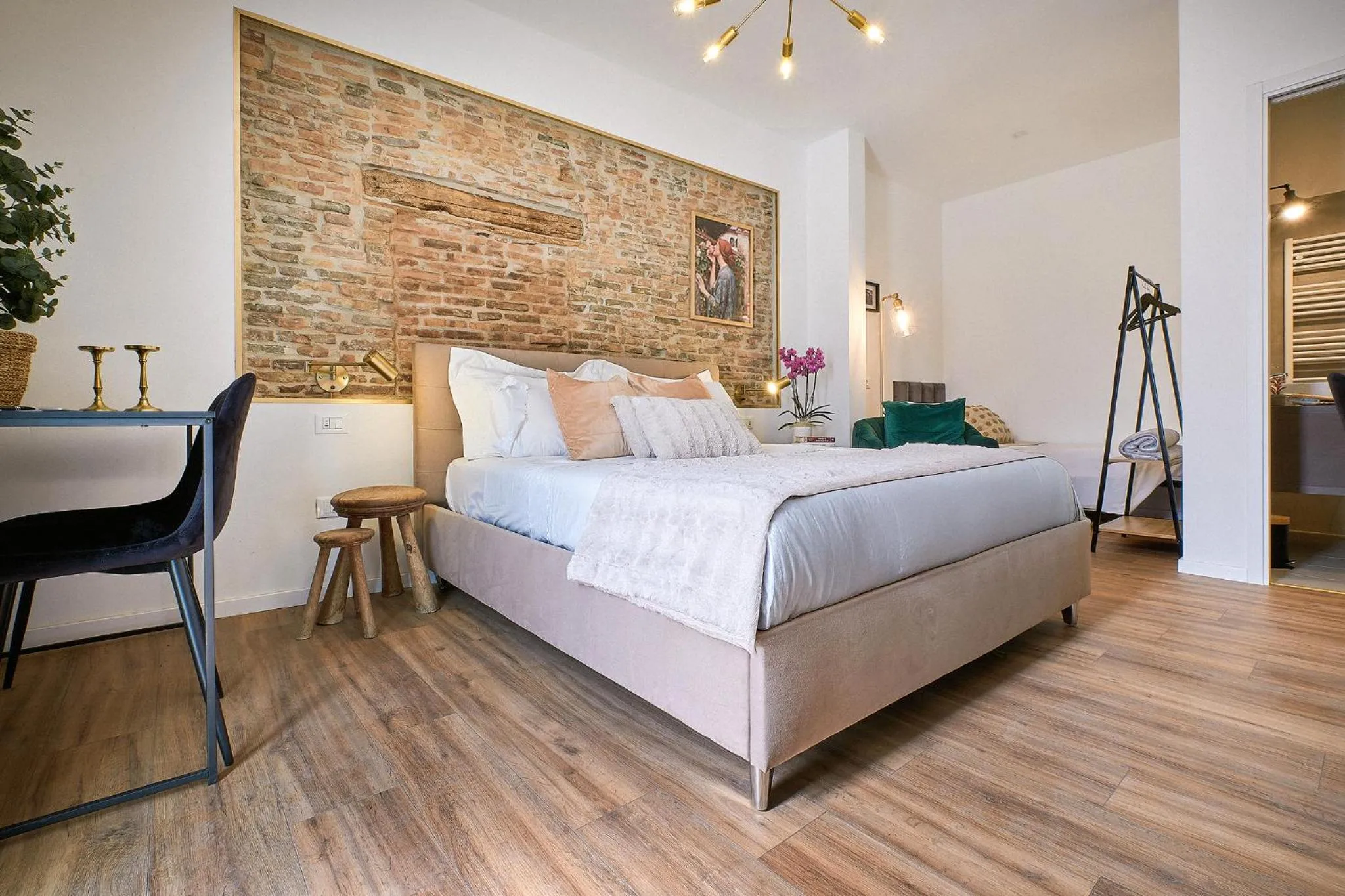 Bed in Delta Dreams Guest House