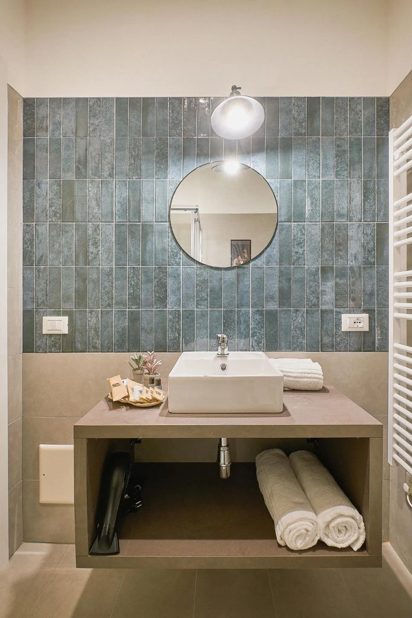 Bathroom in Delta Dreams Guest House