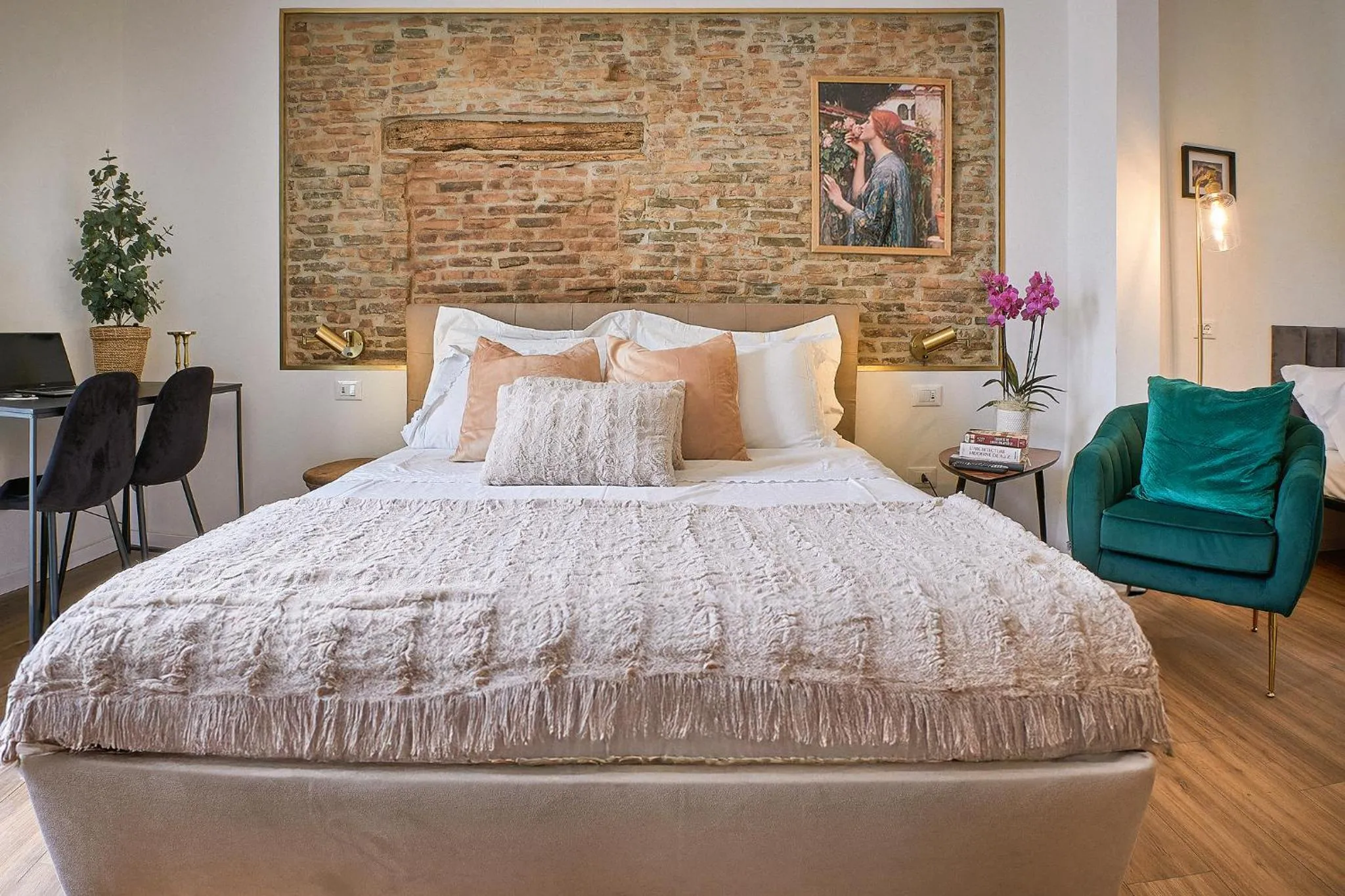 Bed in Delta Dreams Guest House