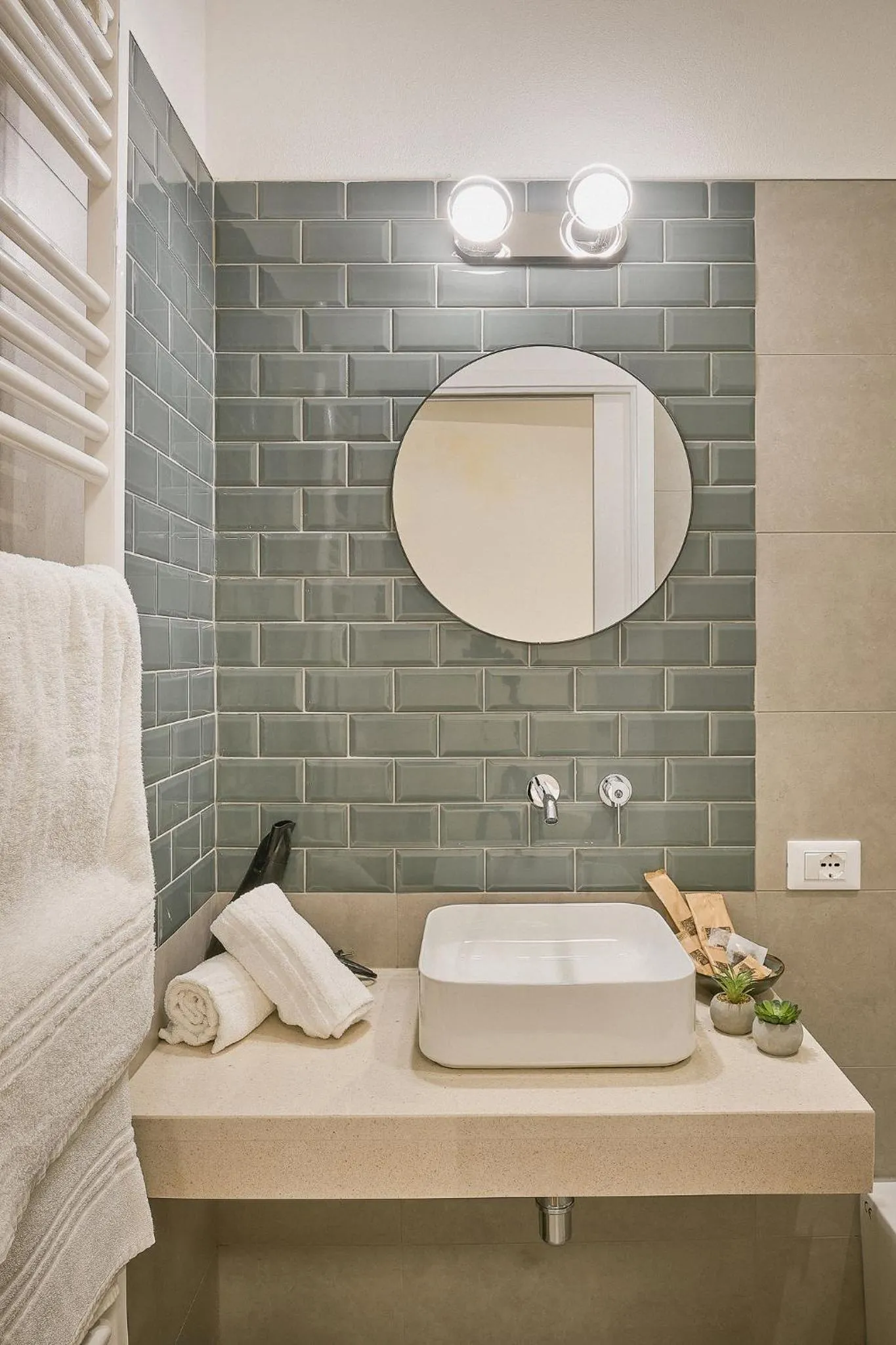 Bathroom in Delta Dreams Guest House