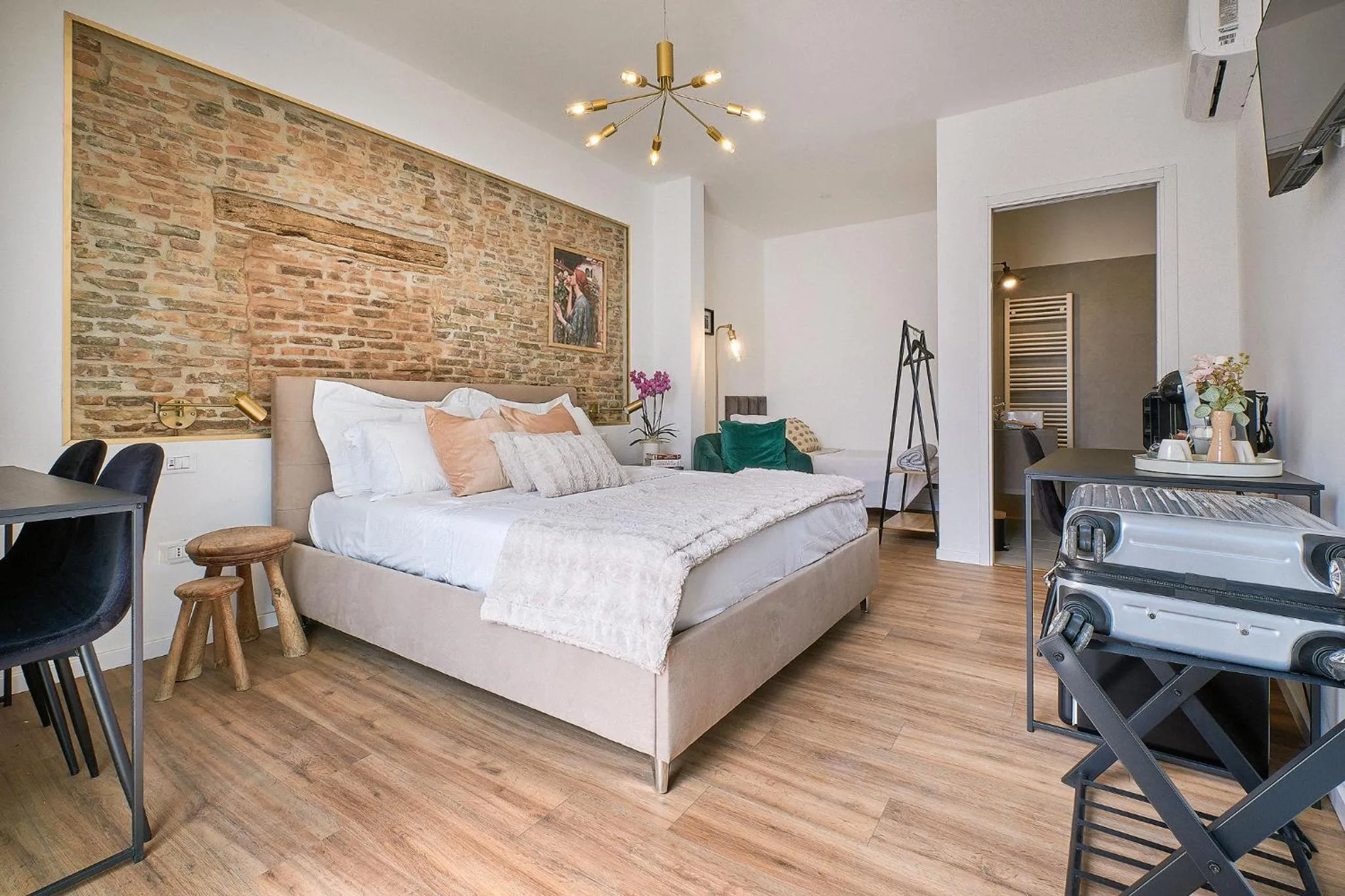 Bed in Delta Dreams Guest House