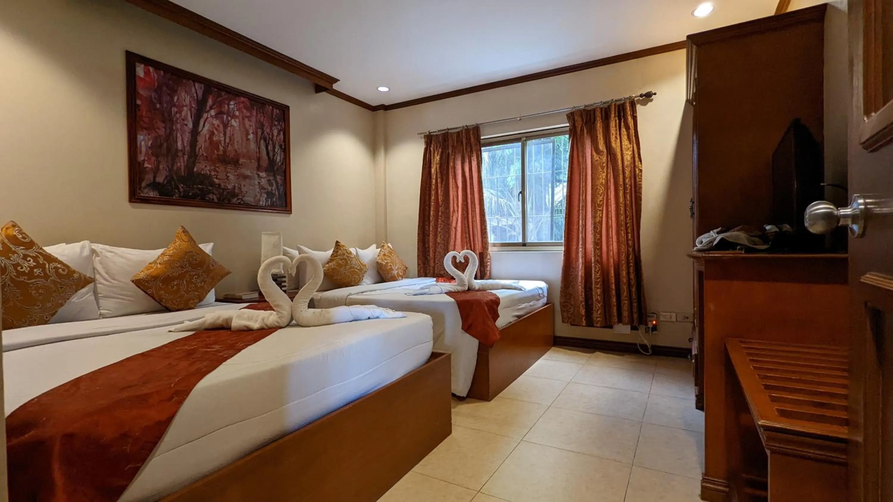 Bedroom, Bed in Subic Waterfront View Resort