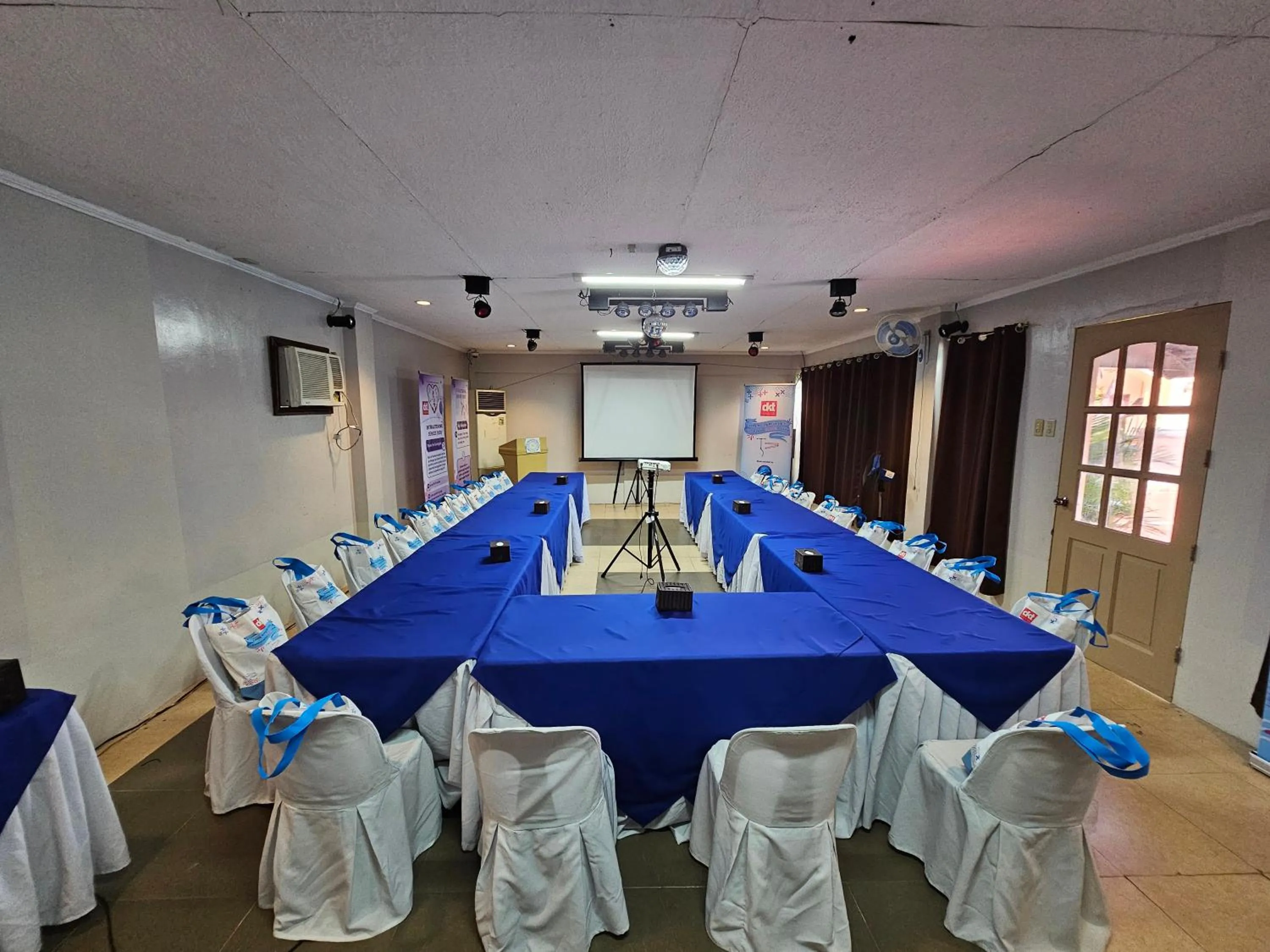 Property building in Subic Waterfront View Resort