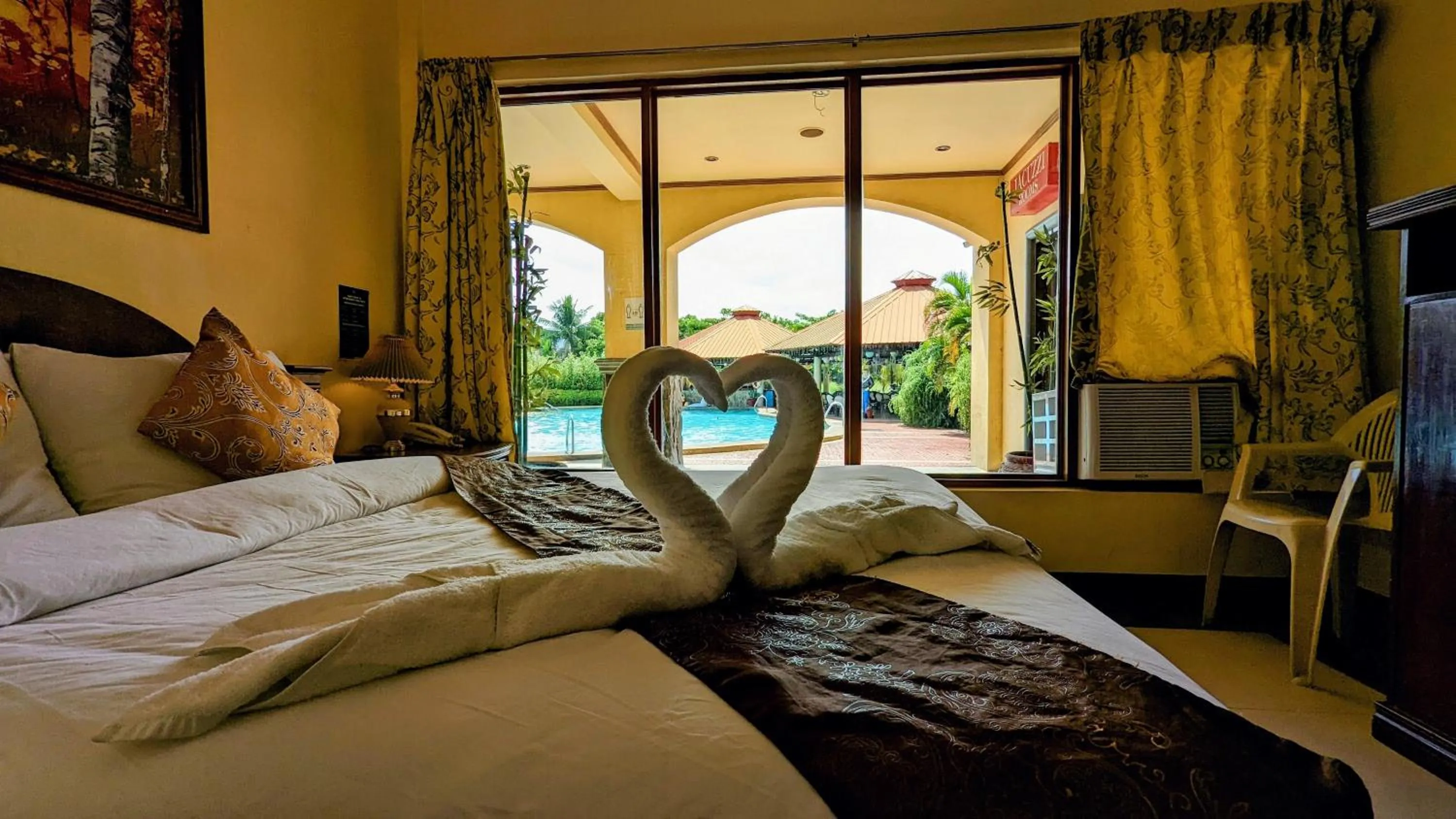 Bed in Subic Waterfront View Resort