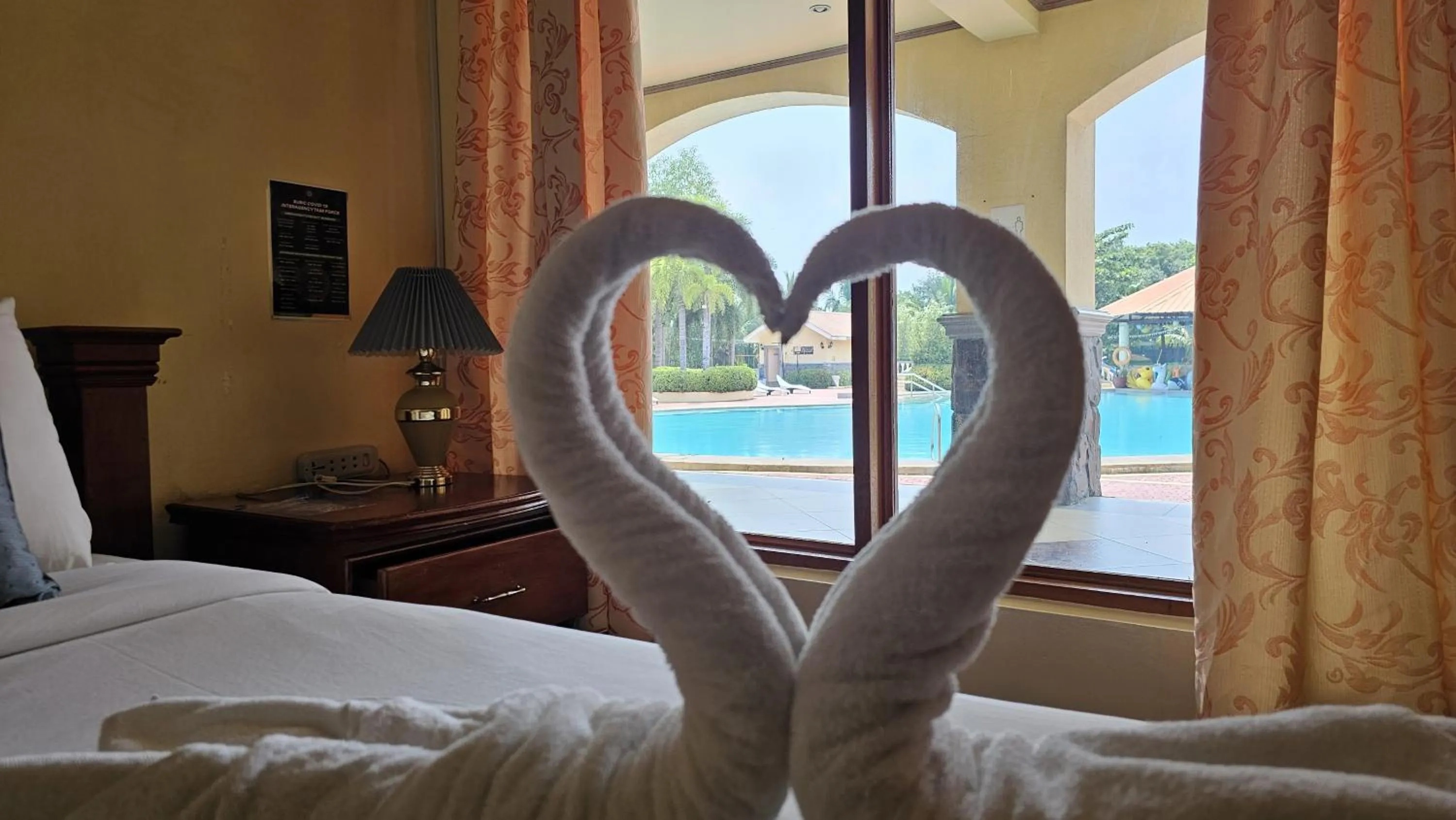 Bedroom, Bed in Subic Waterfront View Resort