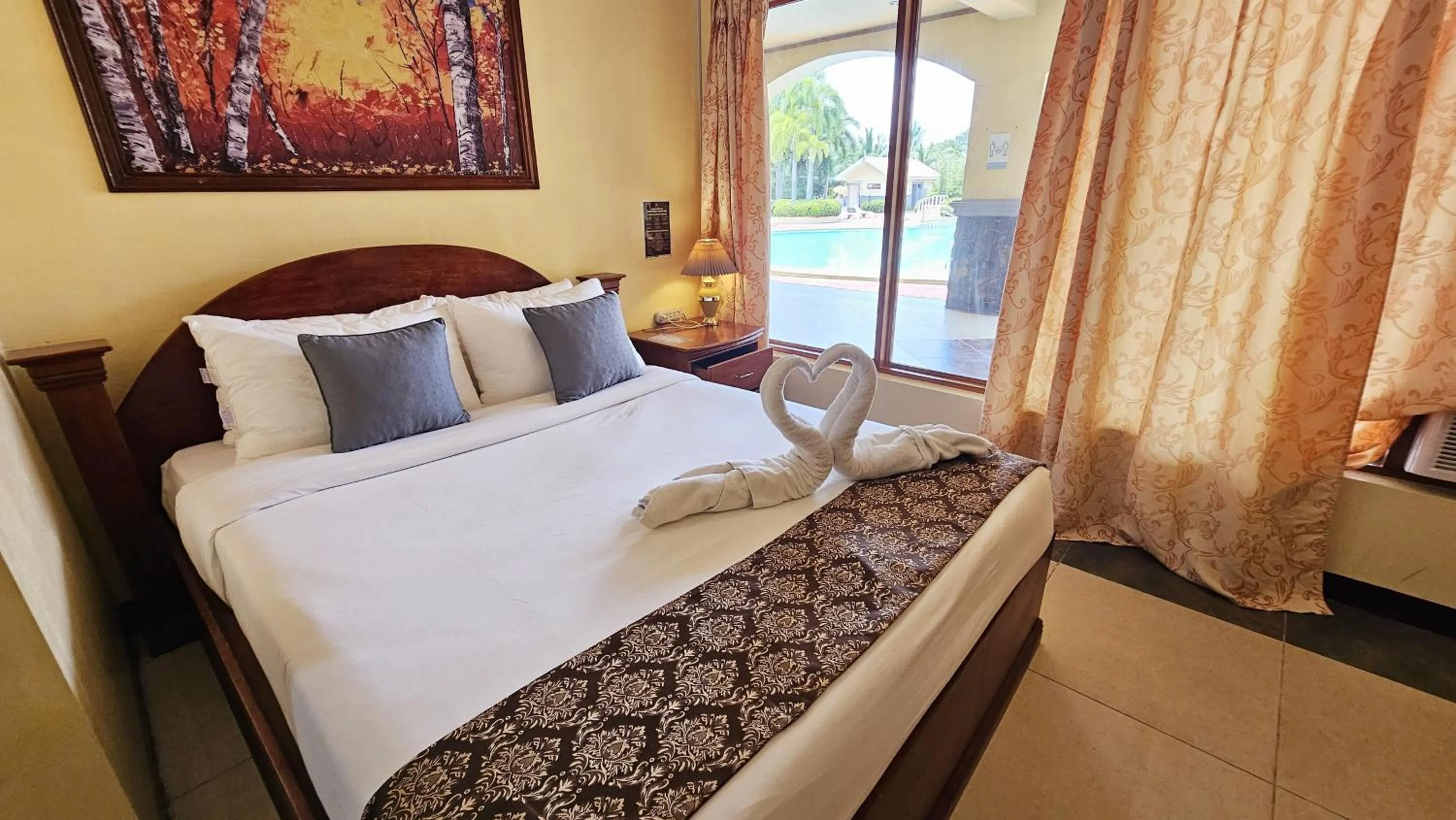 Bed in Subic Waterfront View Resort