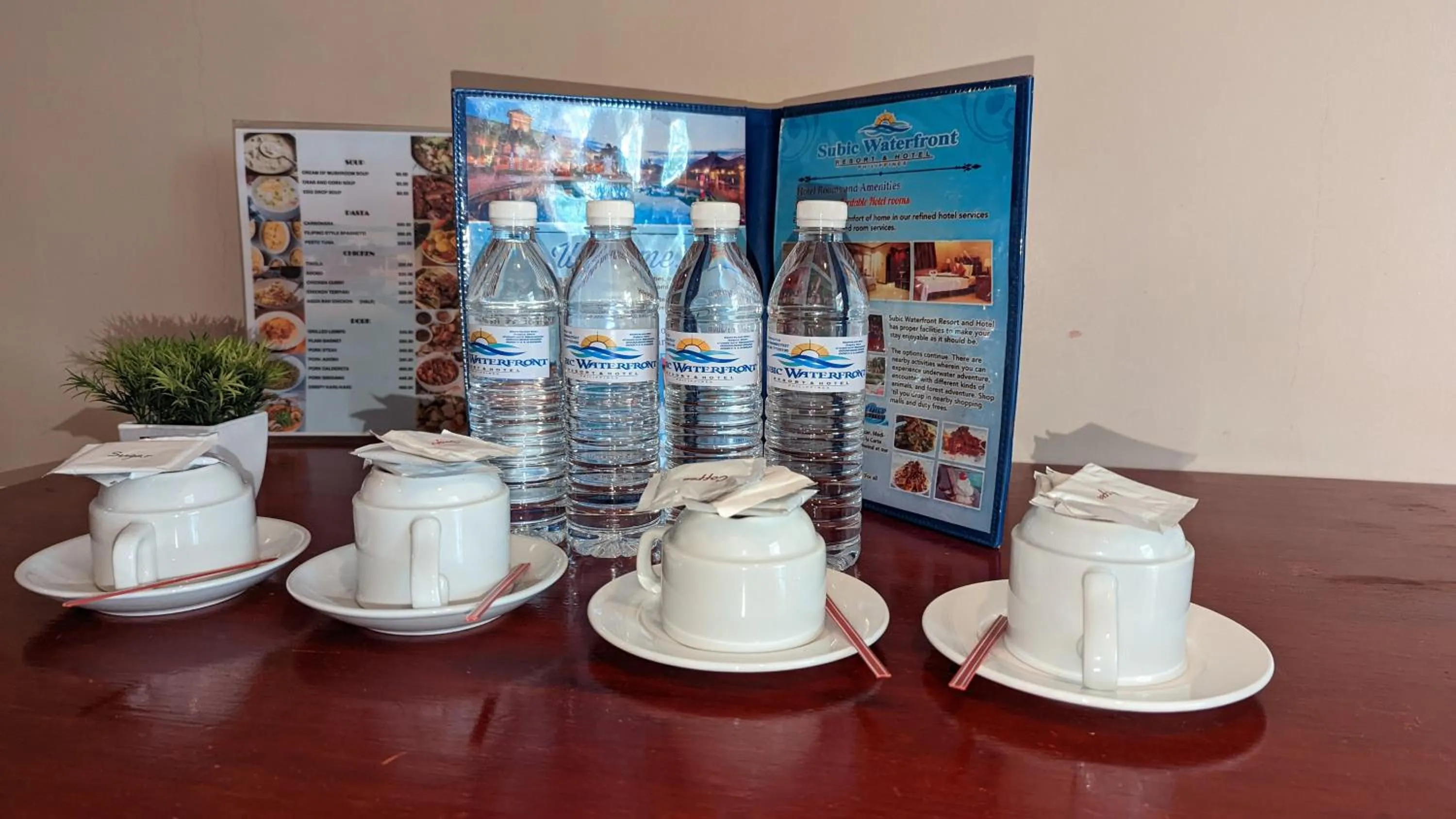 Coffee/tea facilities in Subic Waterfront View Resort