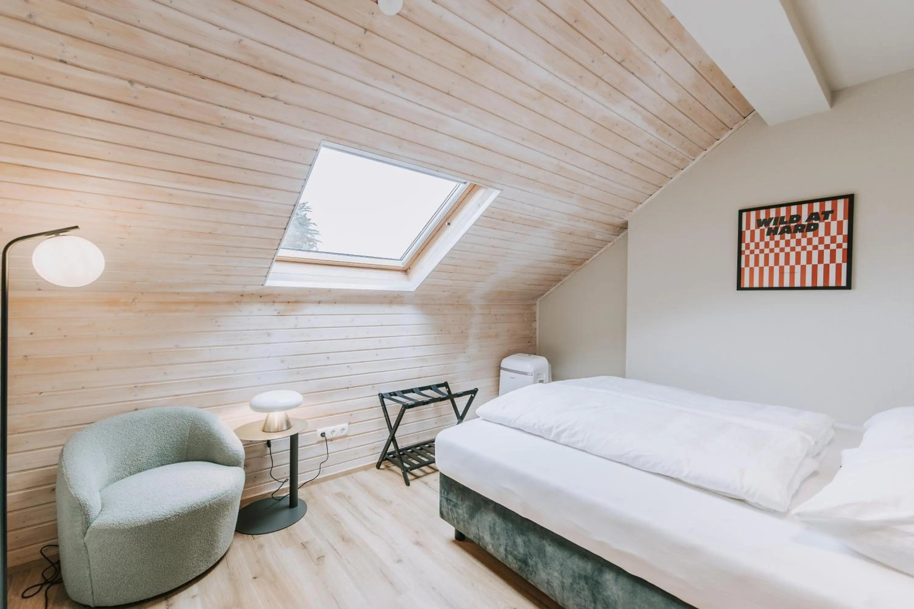 Bed in Velotique Hotel Angelika - Self-Check-in