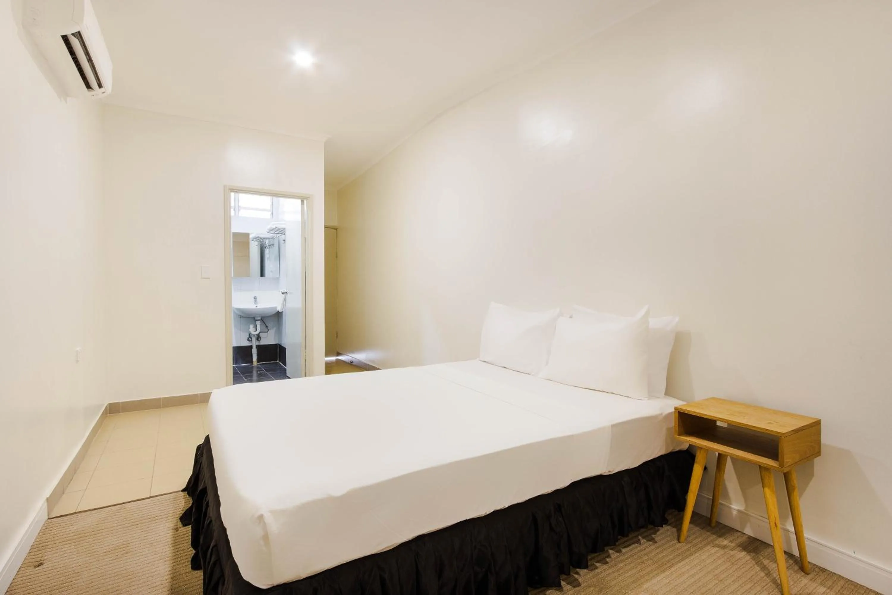 Bedroom, Bed in Citi Serviced Apartments - Gaba Place